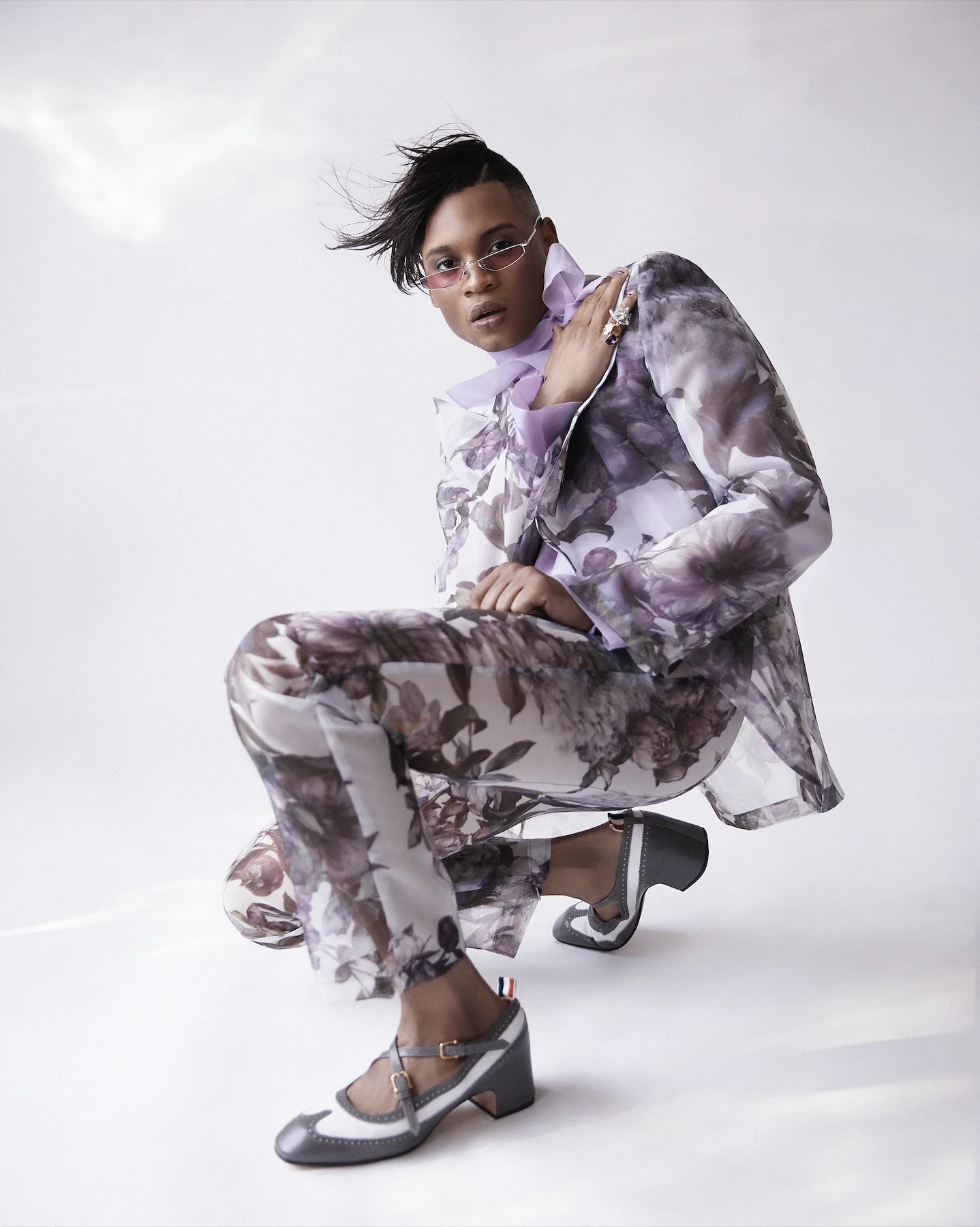 LANDEROS NEW YORK blouse and pants, THOM BROWNE shoes, GENTLE MONSTER sunglasses, CHRIS HABANA ring.