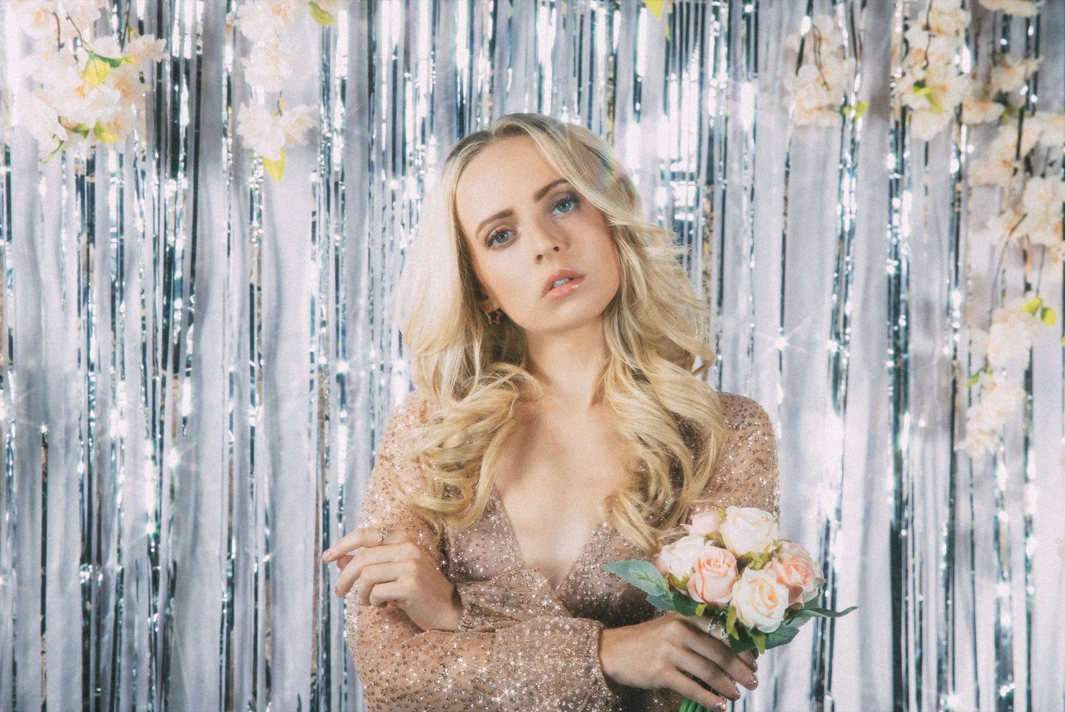 Madilyn Bailey Are We Falling In Love