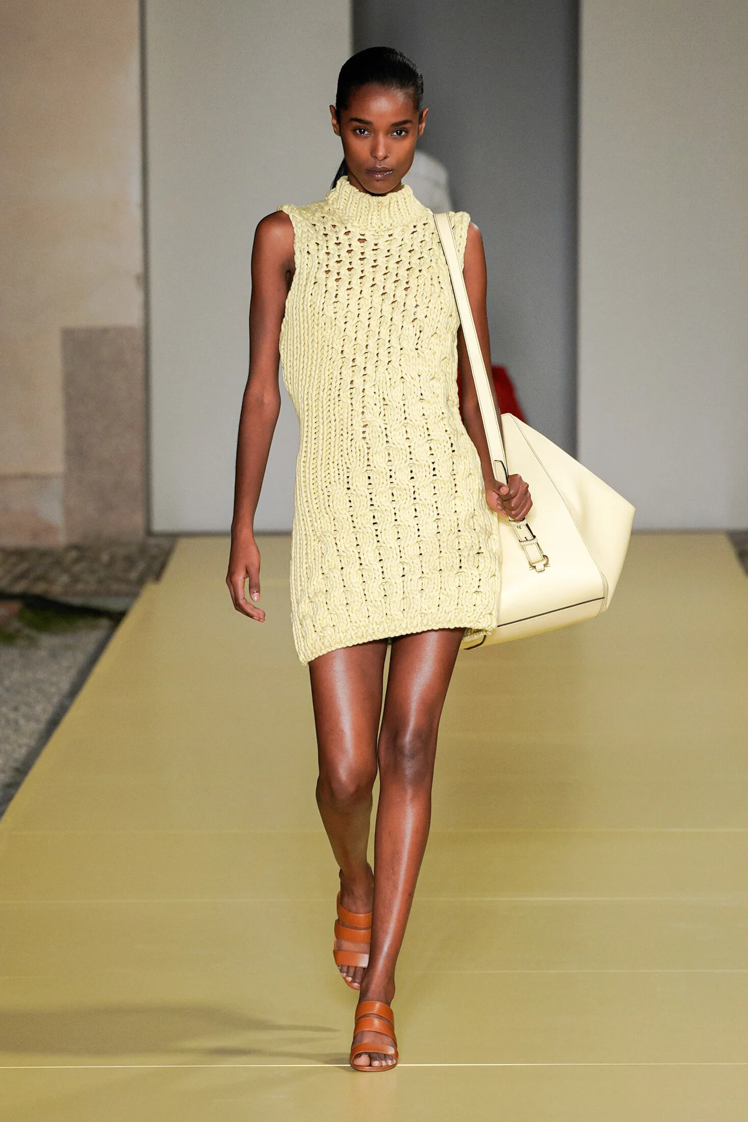 Ferragamo SS21 05.jpg