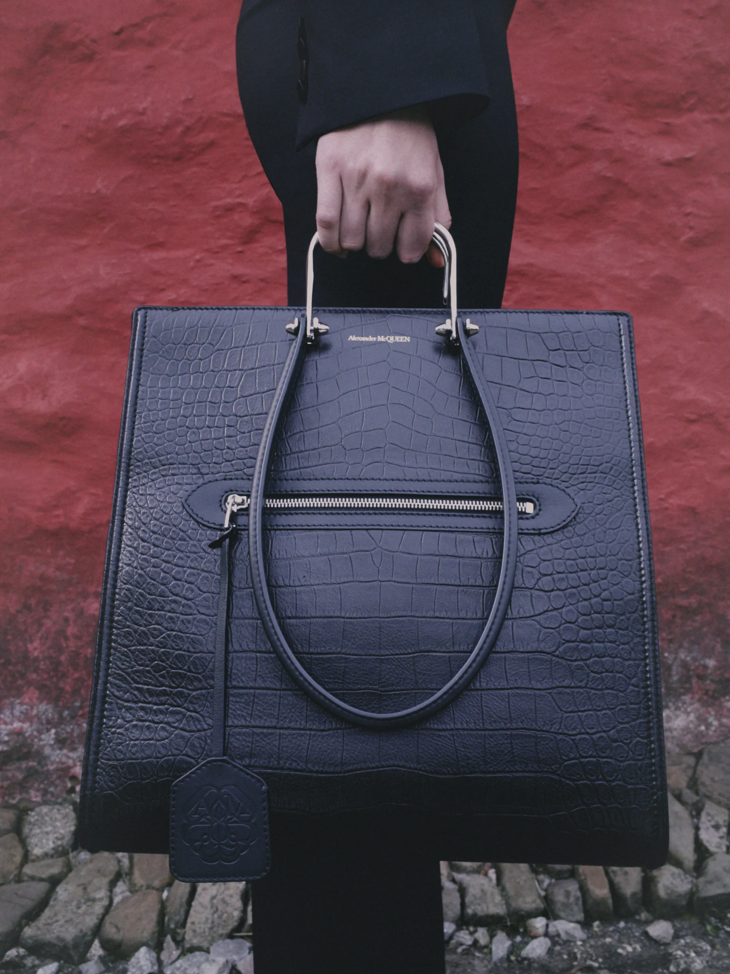 Alexander McQueen Tall Story bag for AW20