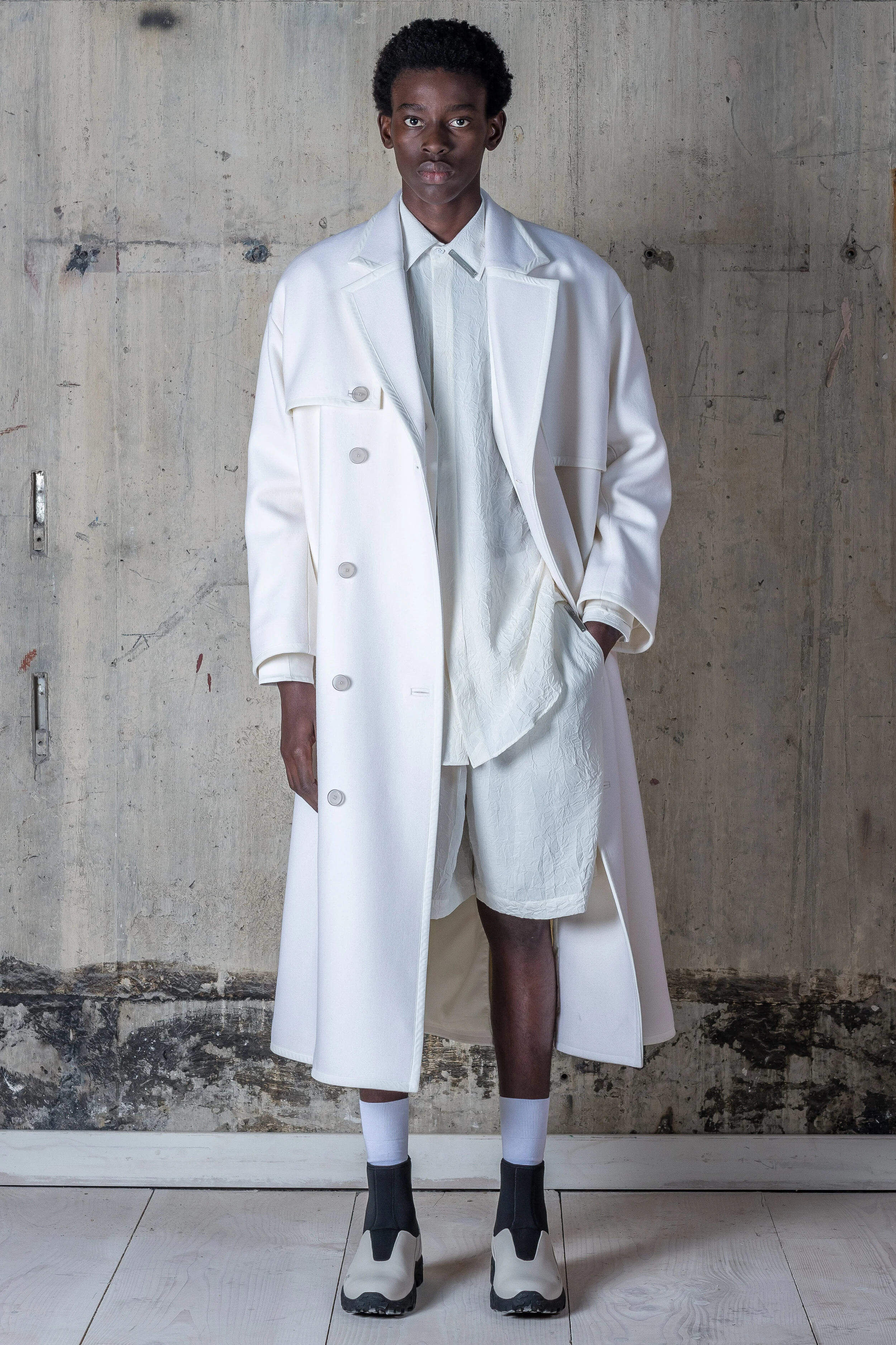 ACW_AW21_LOOK_01.jpg