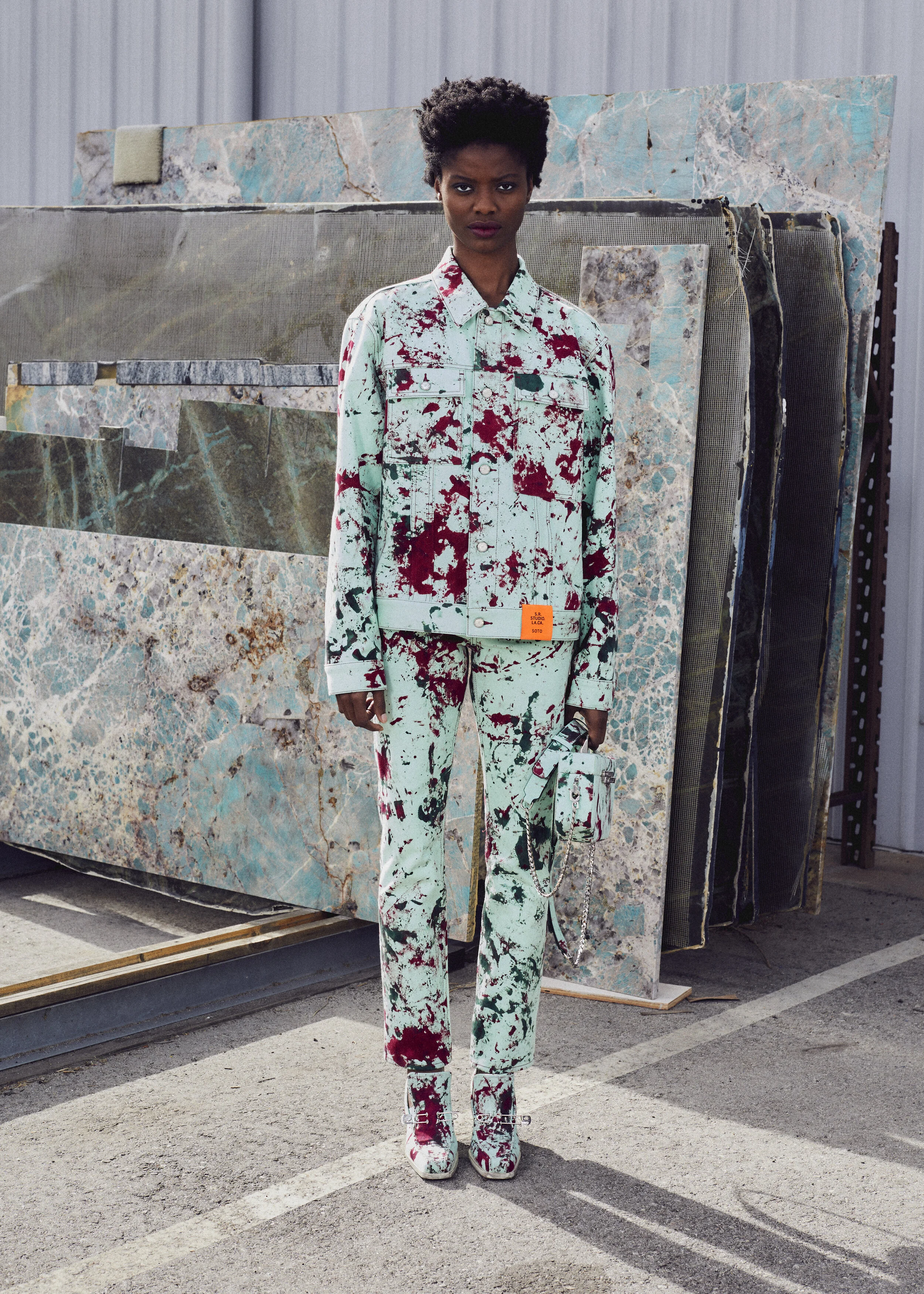 LOOK 4.jpg