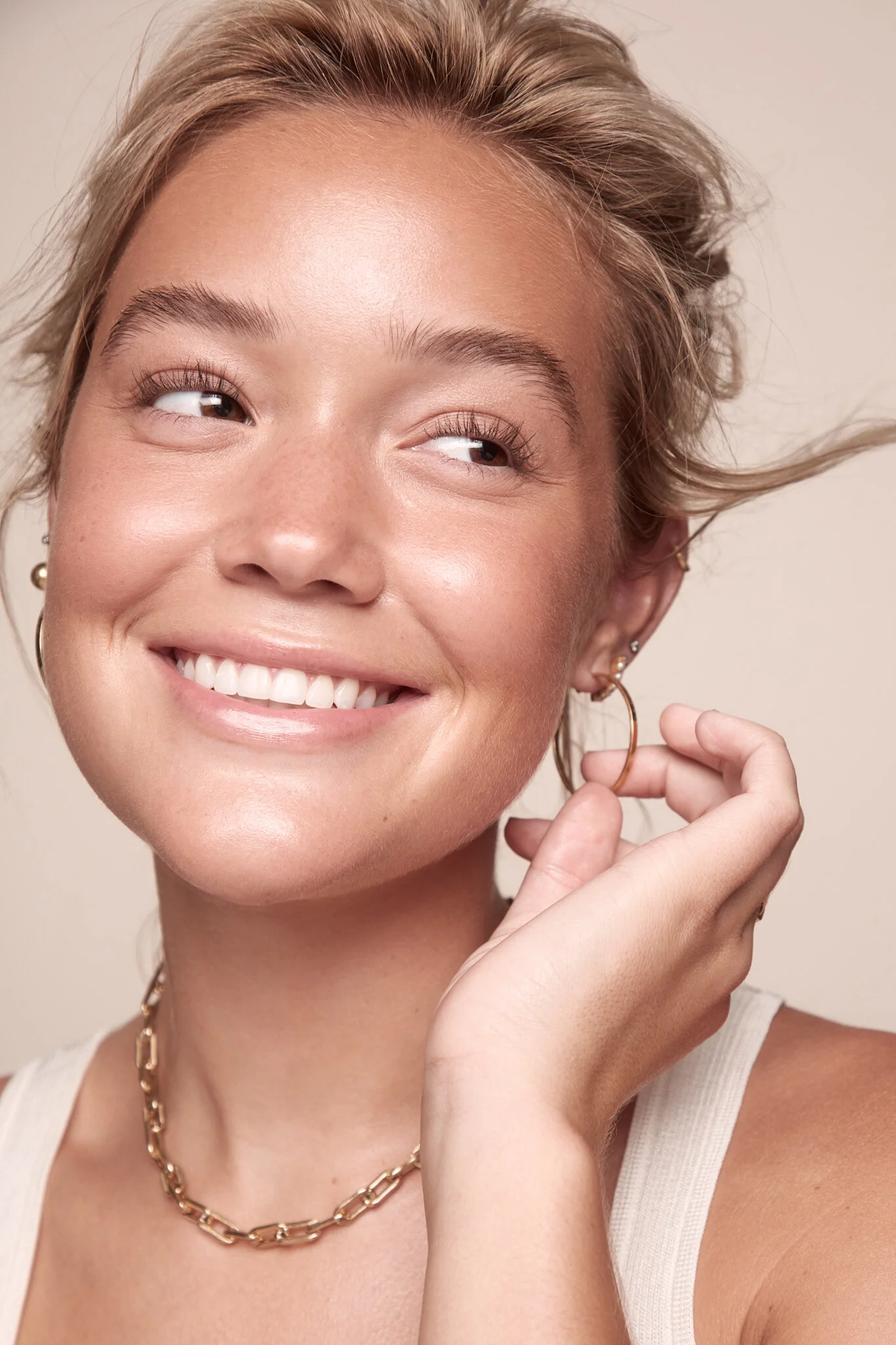 Olivia Ponton | 18-Year-Old Model Here To Steal Your Heart