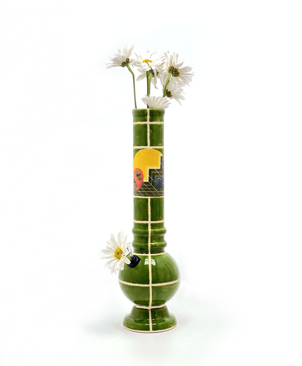 Bong/Vase — by BKLYN CLAY co-studio manager Gustav Hamilton @gustavhamiltion Artist Edition.