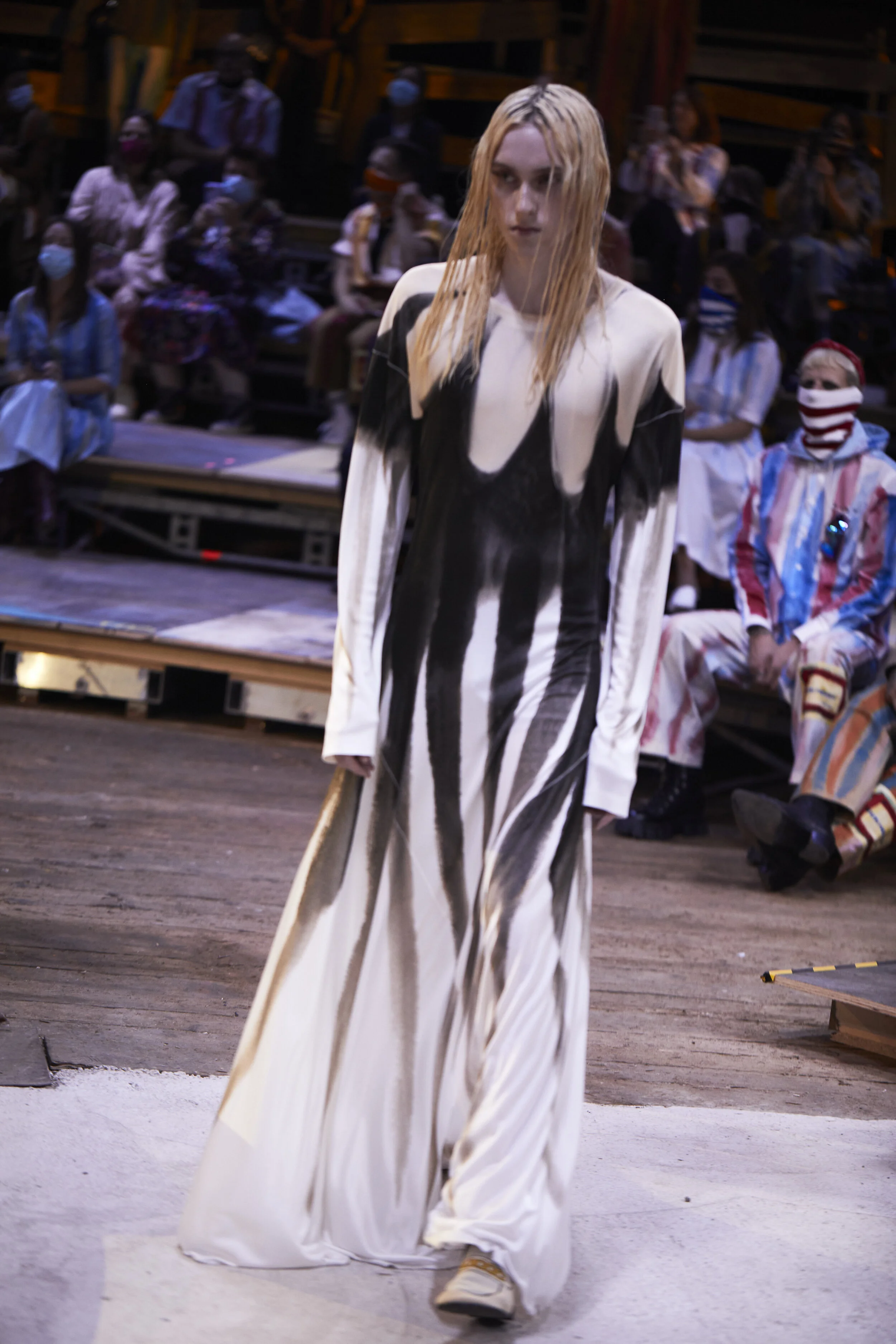LOOK_53 RUSH - MARNI SS22 VOL.2.jpg