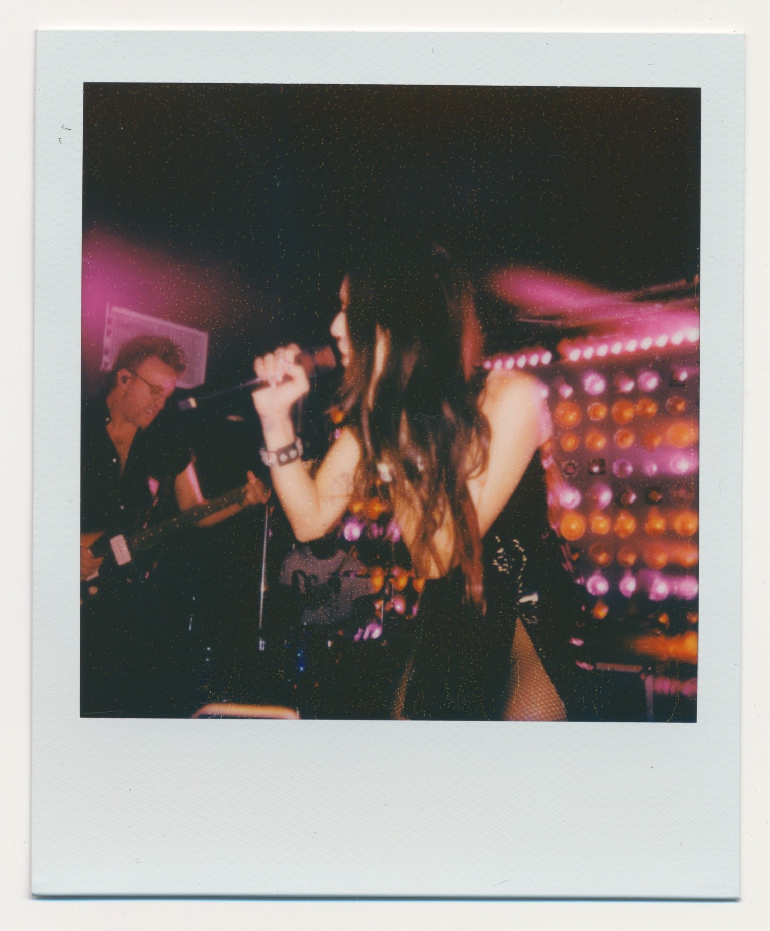 Jesse Jo Stark | Sells Out Legendary Brooklyn Venue, Baby’s All Right