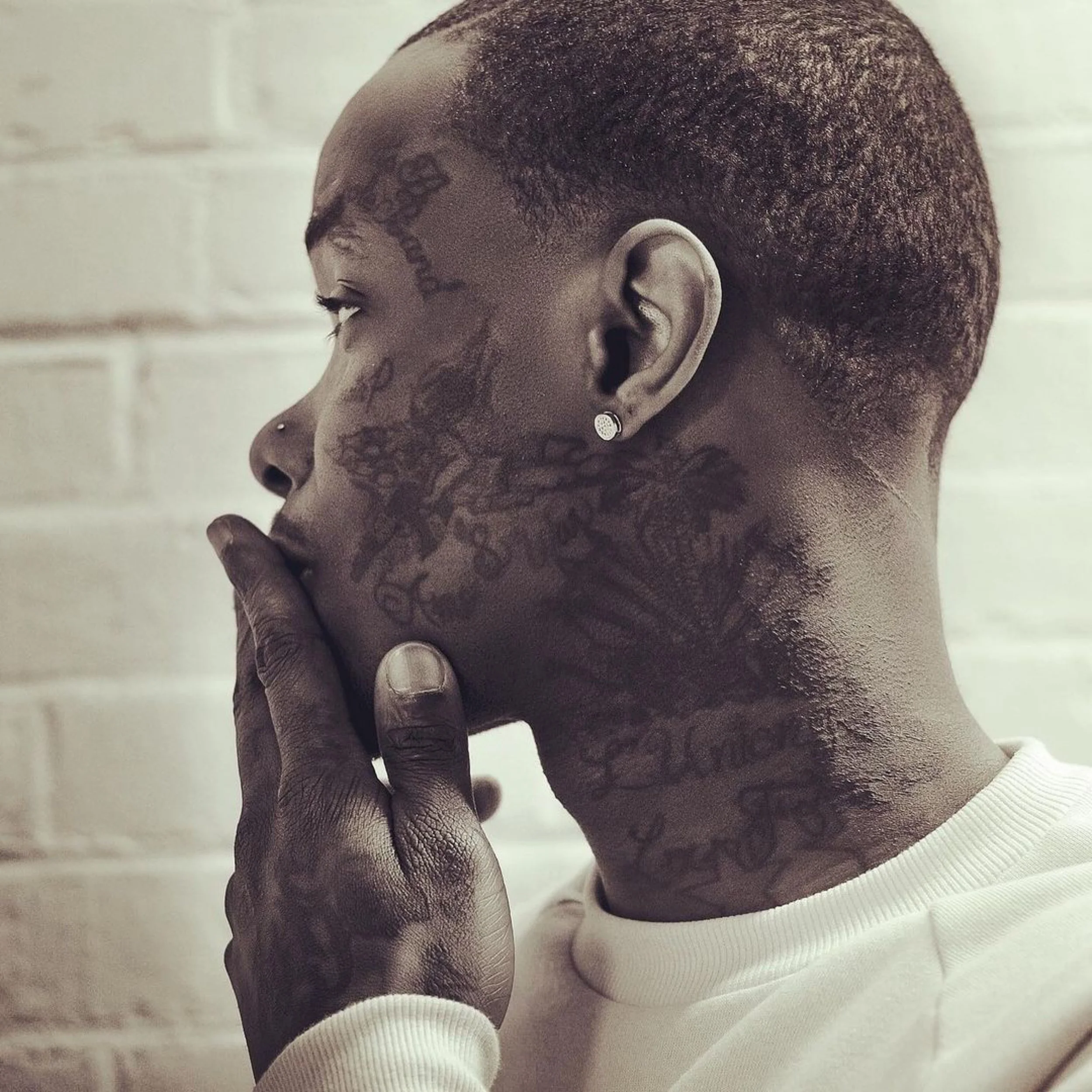 Boston Lyricist Hundred Round Kado Releases "Never Lost a Gun Fight (Allegedly)"