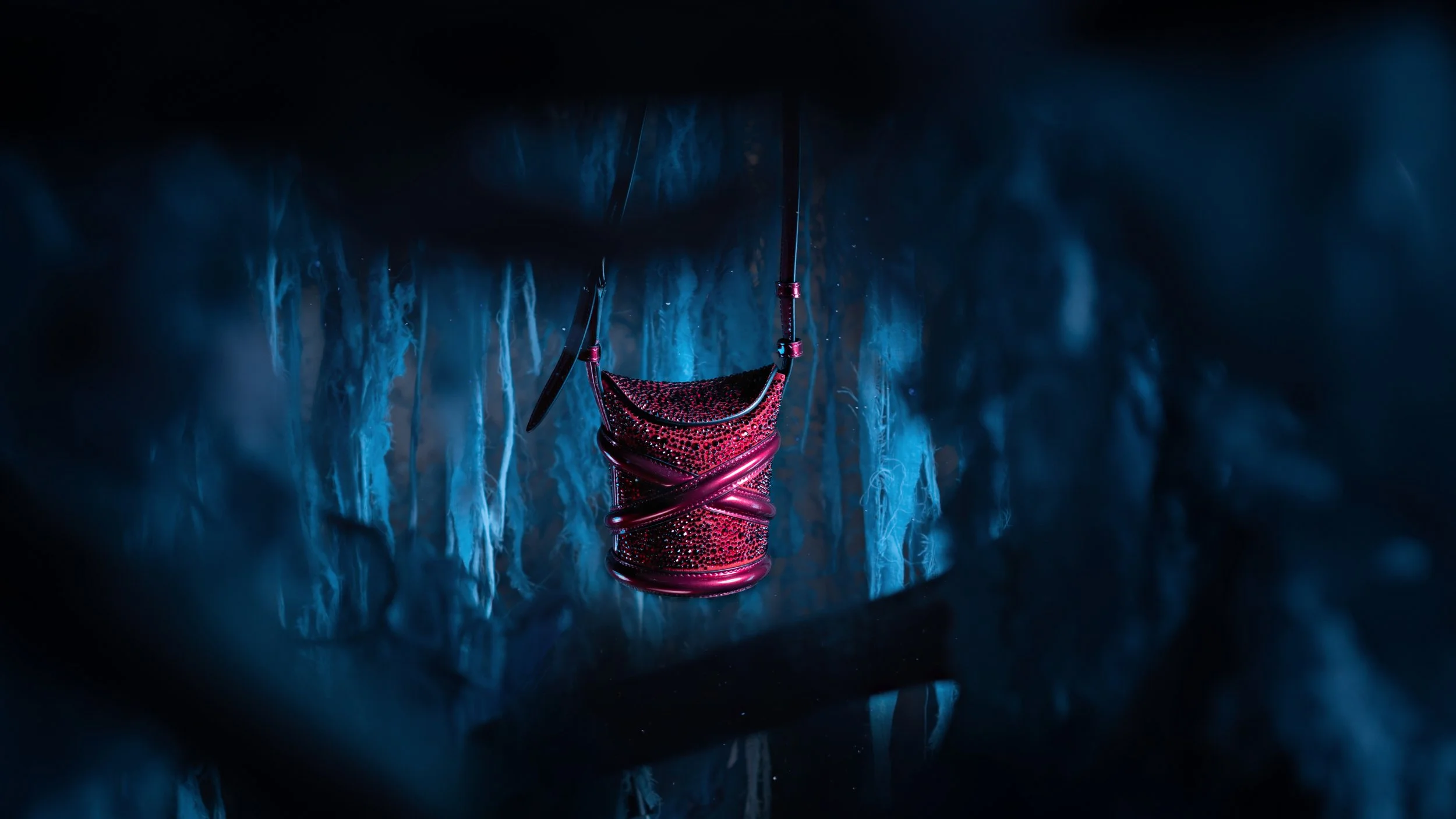 Alexander McQueen | Presenting their Holiday Gifting Campaign