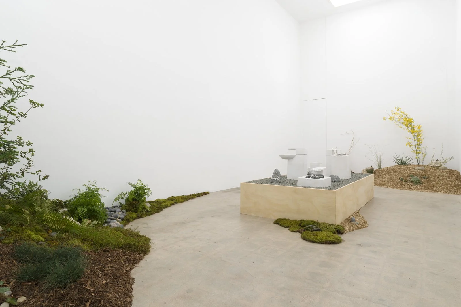 Stroll Garden | A New Ceramic House & Garden Exhibition