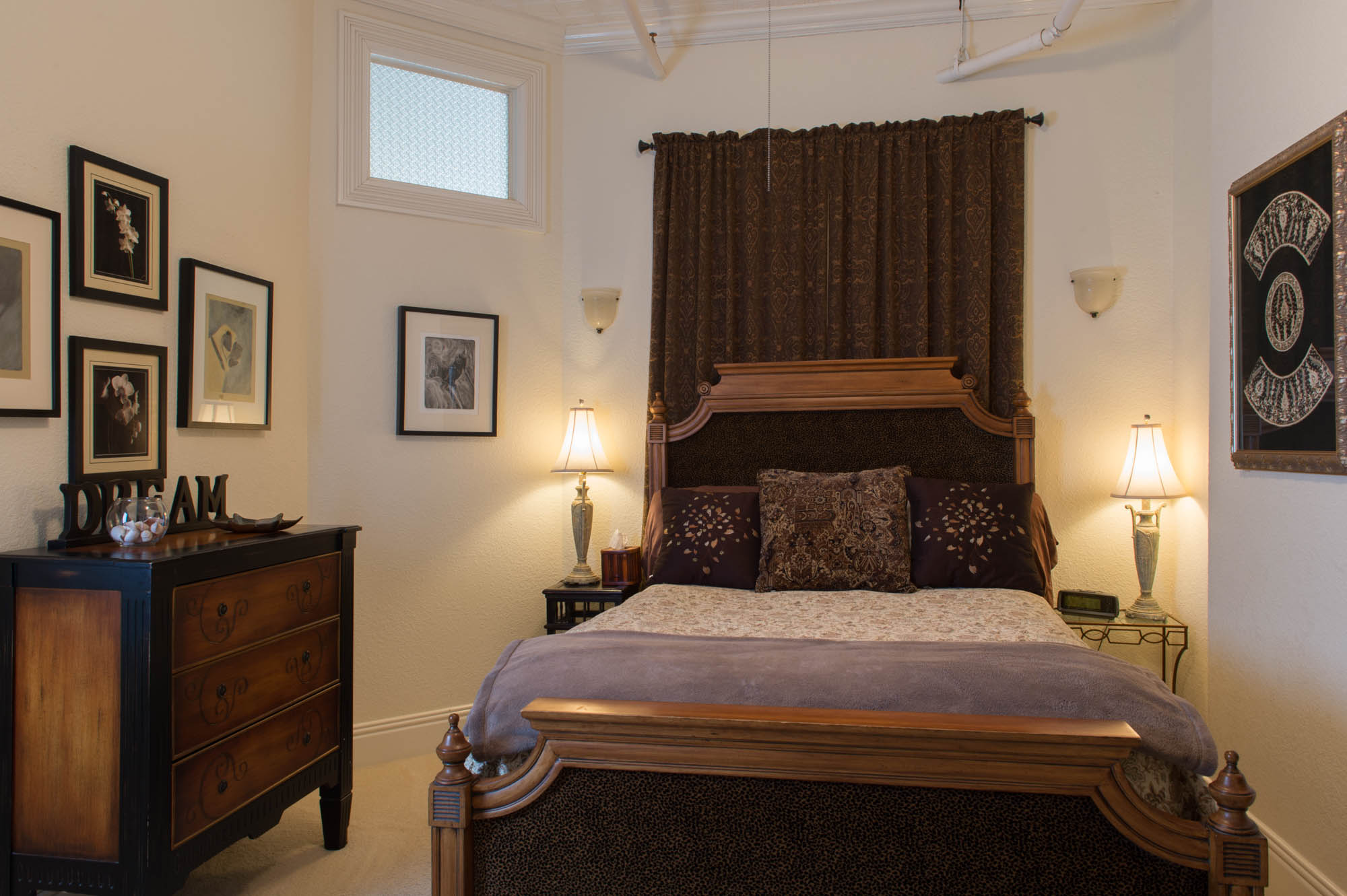 Guest Bedroom with Queen Bed