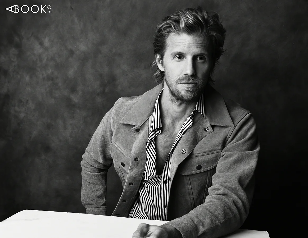 Jacket: NEW YORK AND CO, Shirt: THE KOOPLES