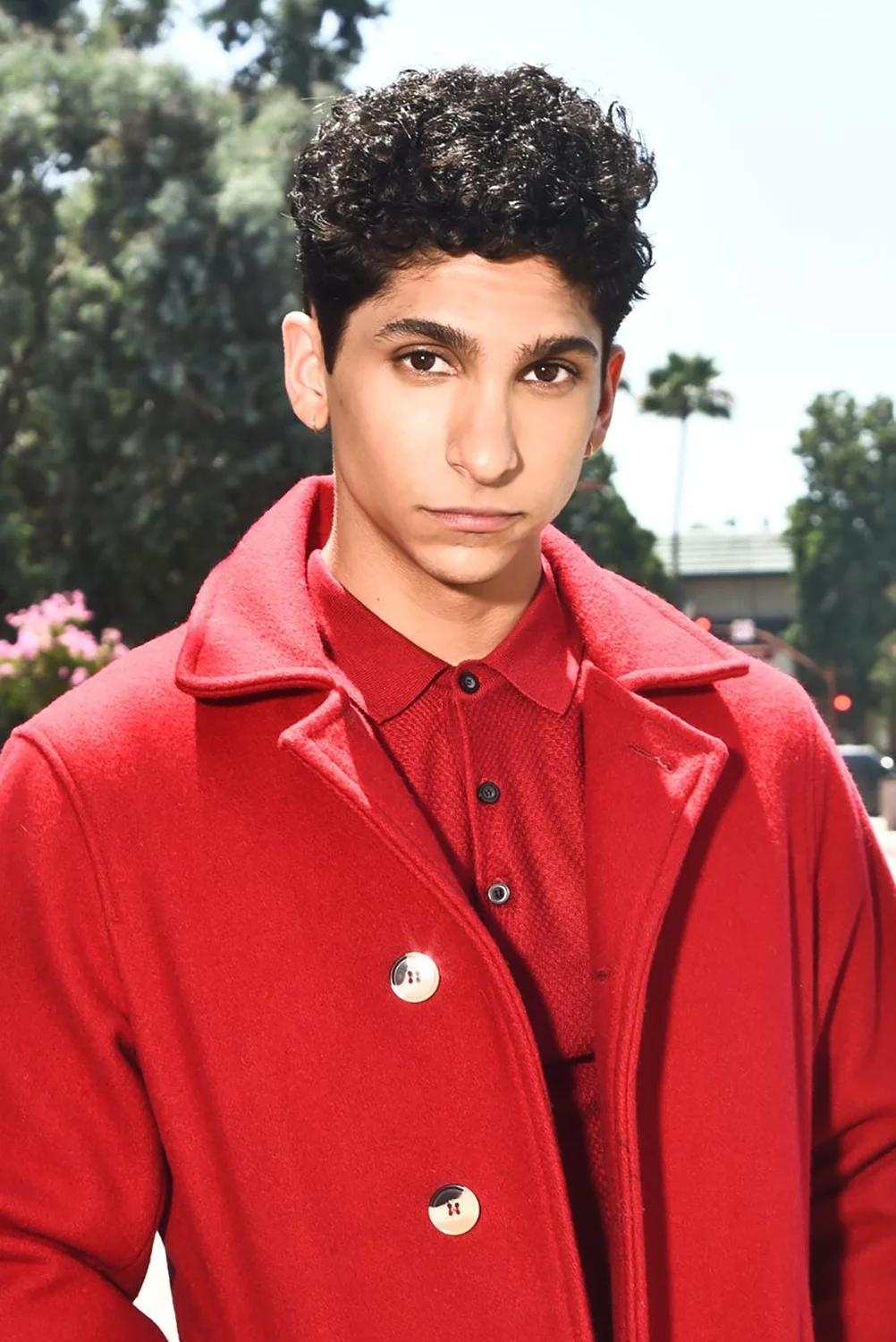 ANGEL BISMARK CURIEL [POSE]