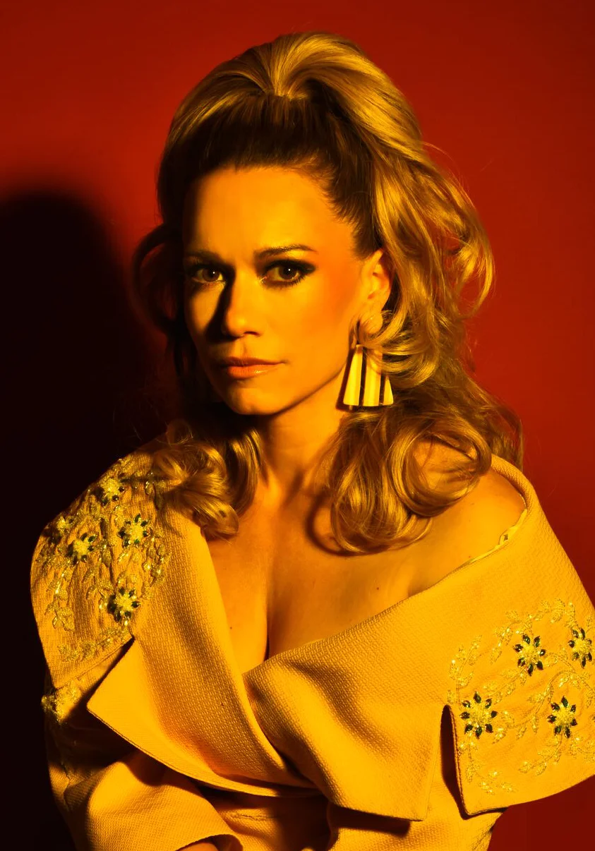 BETHANY JOY LENZ [PEARSON]