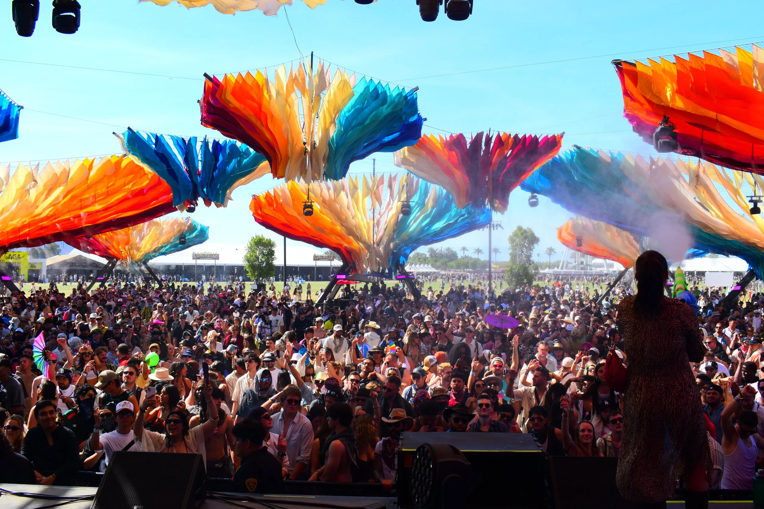 ABOOKOF: The Do LaB Experience - Where Music Never Stops 