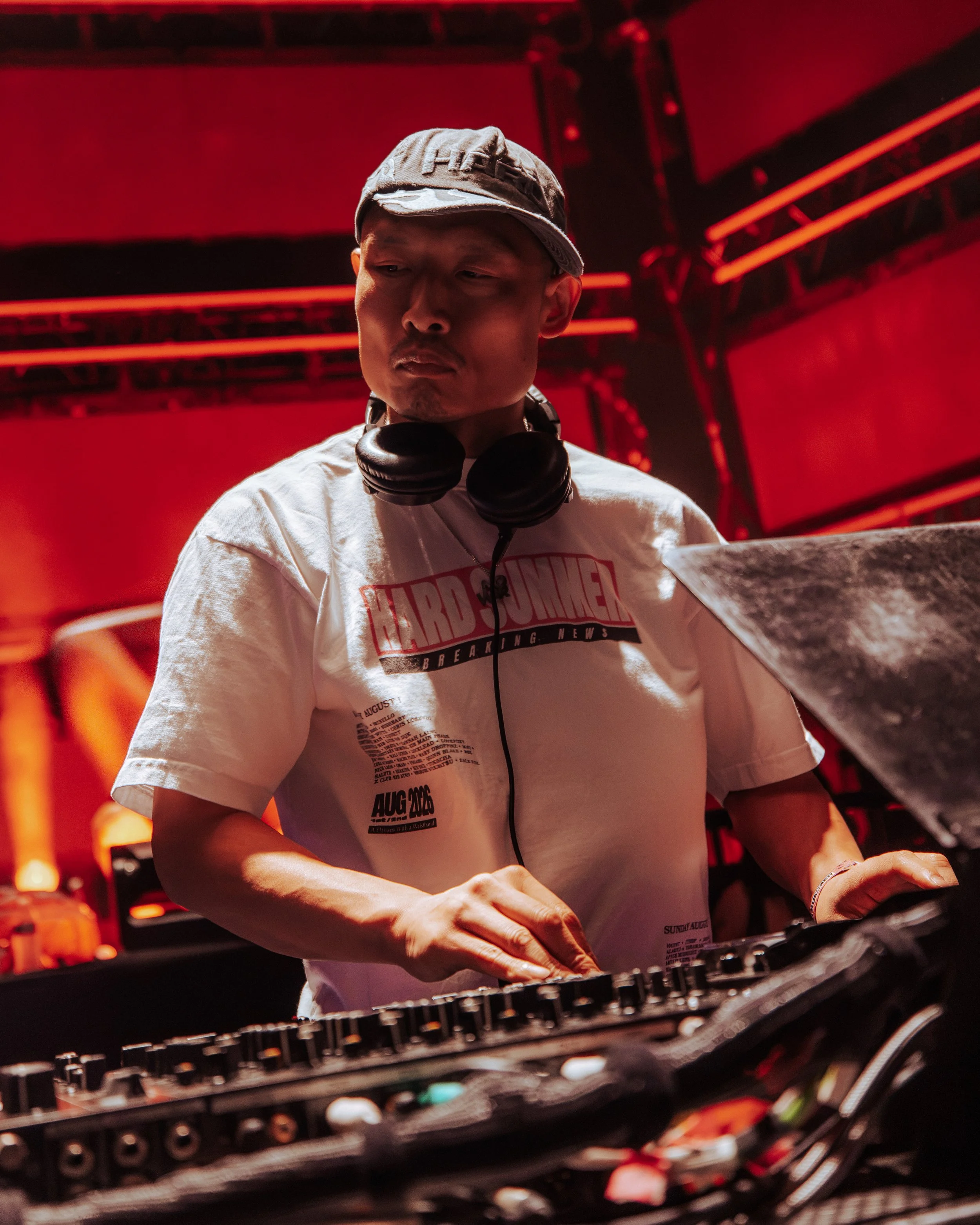 Treston Van Baalbergen for HARD Summer.jpg