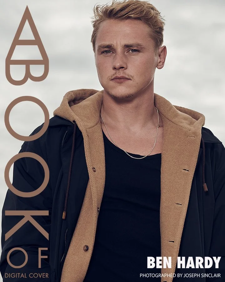 Celebrity Cutouts Sagoma Di Ben Hardy In Miniatura (60 Cm) - Vestito Nero, Con Ologramma Di Autenticità
