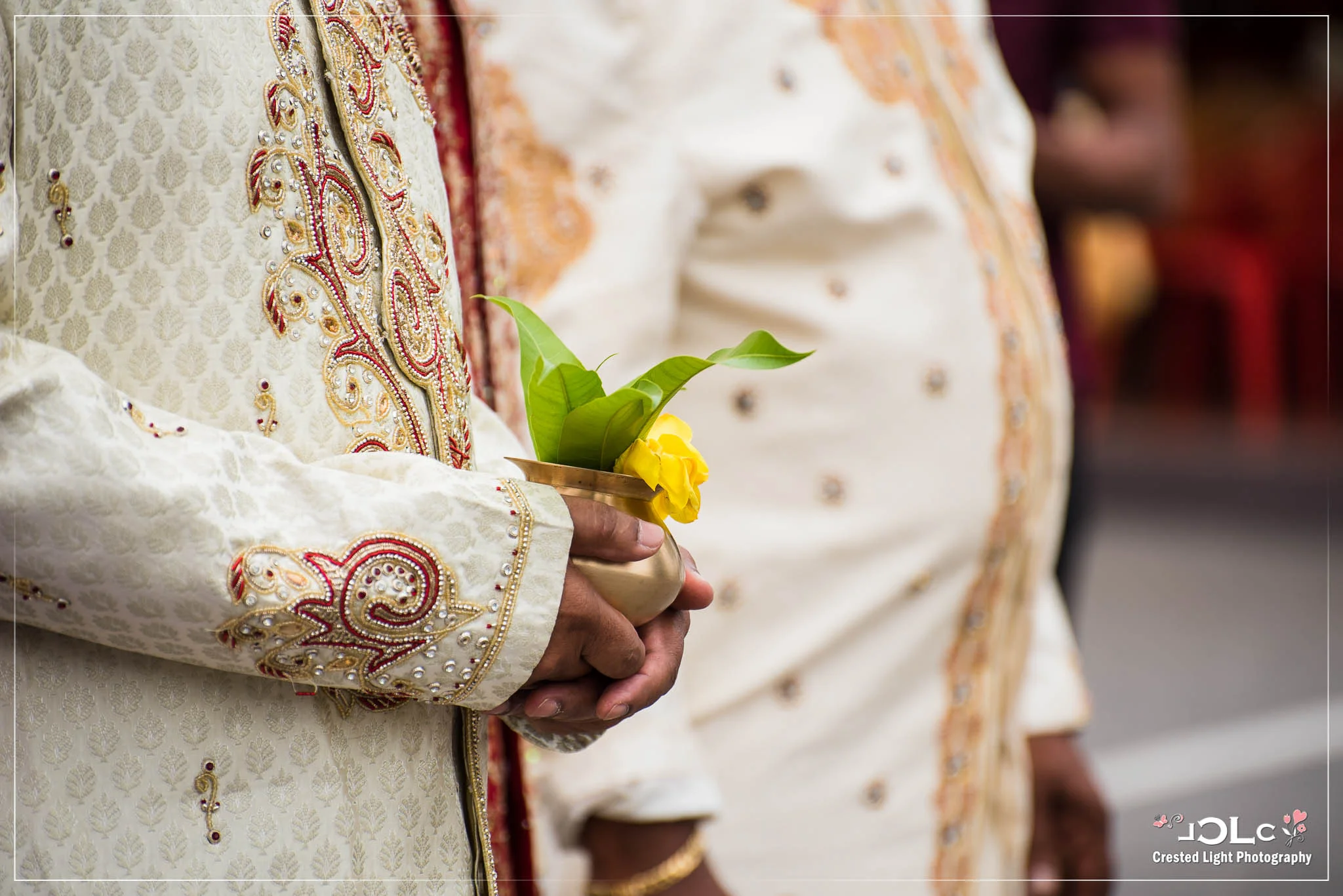Devi mandir Trinidad Hindu wedding 03.jpg