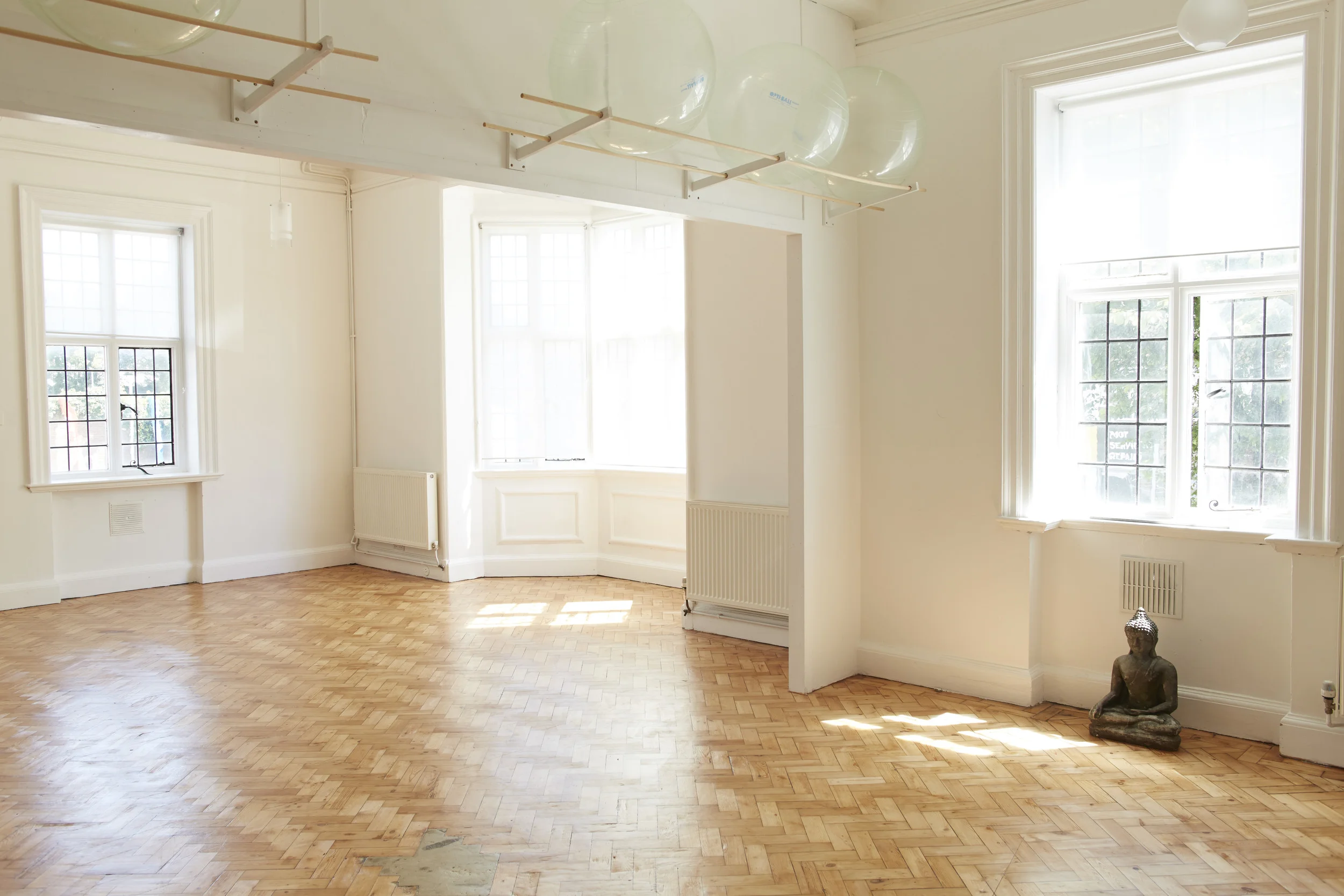 BRIGHTON PILATES STUDIO, the home of Evolve Movement Education. brightonpilatesstudio.com