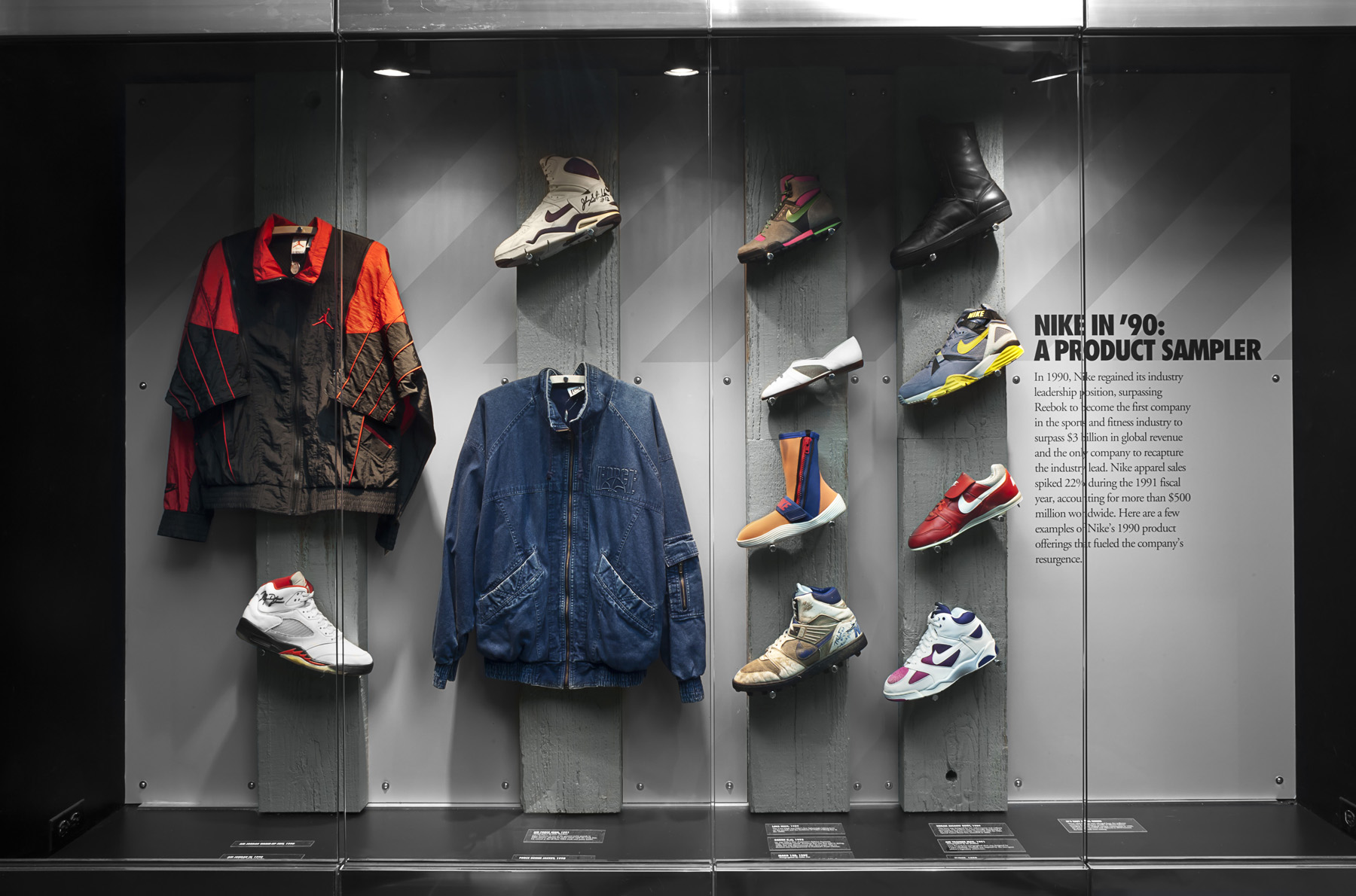 20Yr_WHQ Anvsry_ExhibitPhotography_DNA_FA2010-9137.jpg