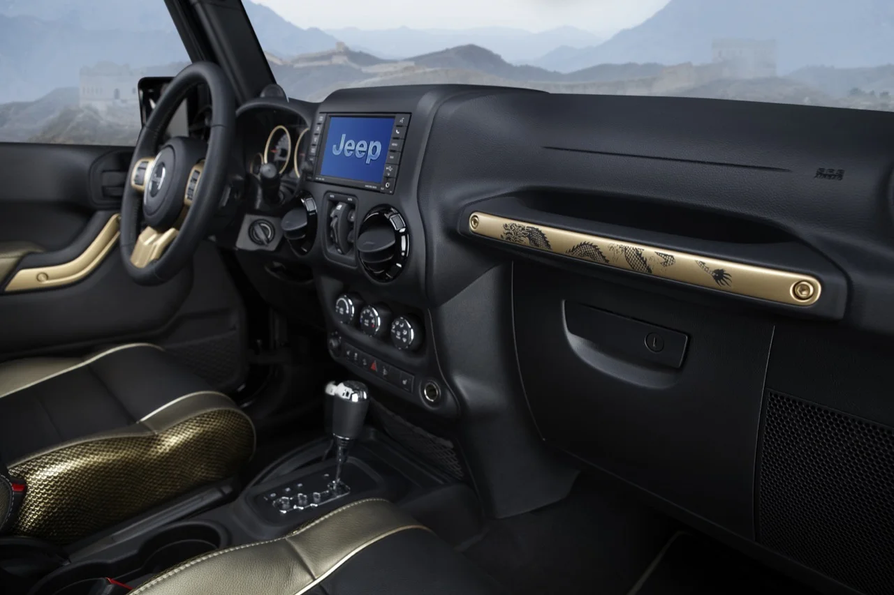 2014-jeep-wrangler-dragon-edition-21-1.jpg