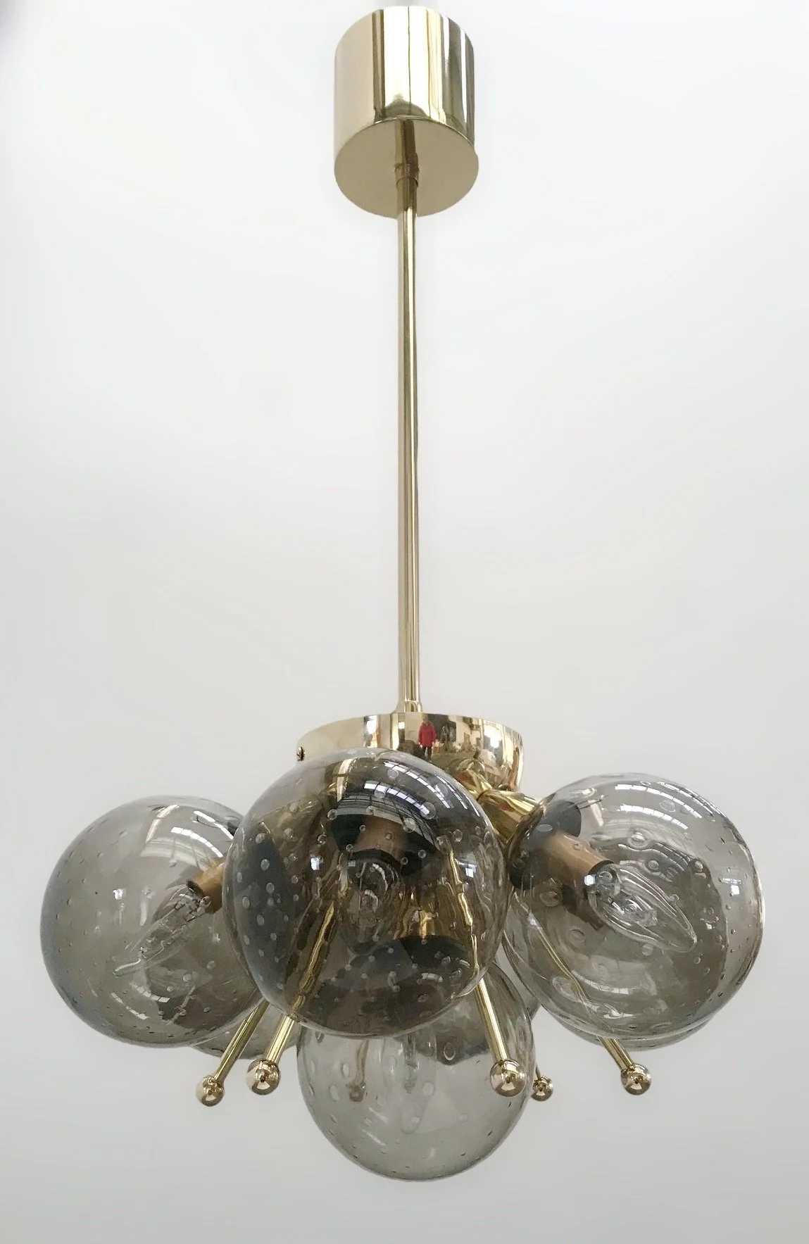 C489 SMOKY BUBBLES OFF A.JPG
