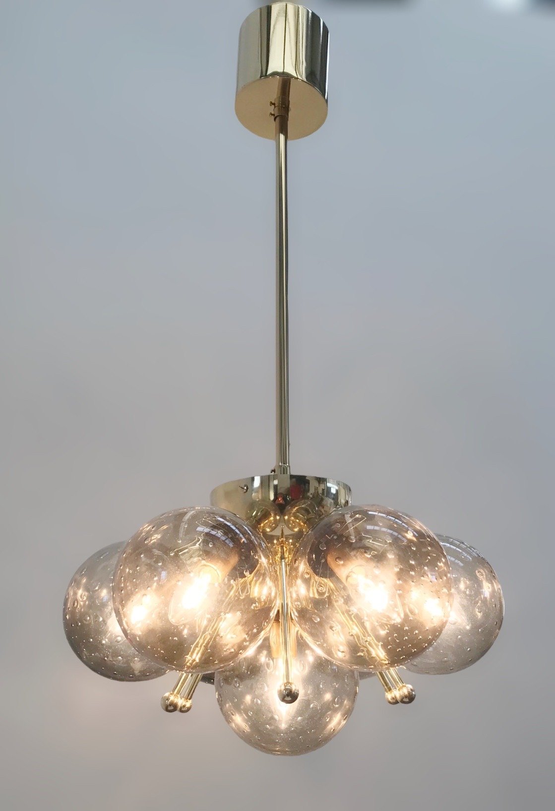 C489 SMOKY BUBBLES ON A.JPG