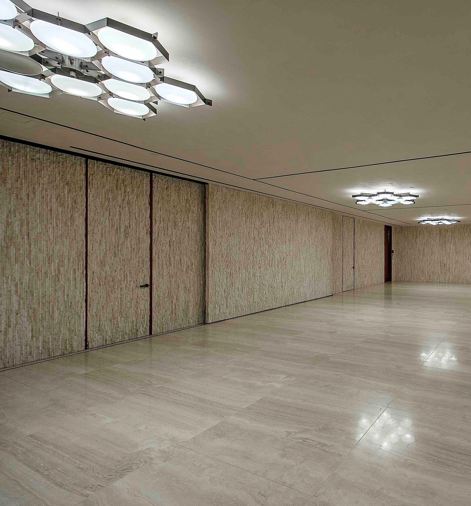 avalon deco beehive 12l.jpg