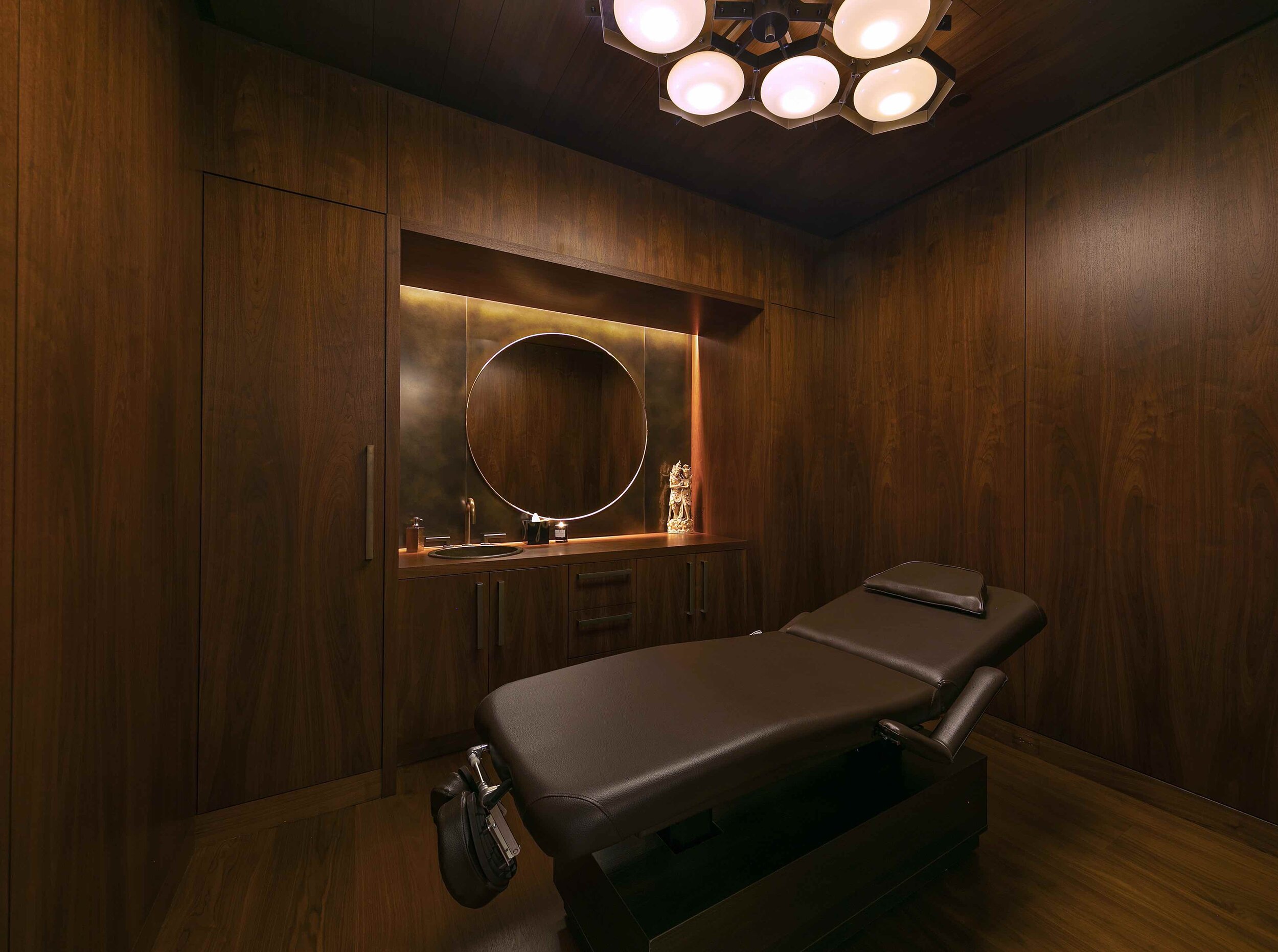 avalon deco beehivee 8l.jpg