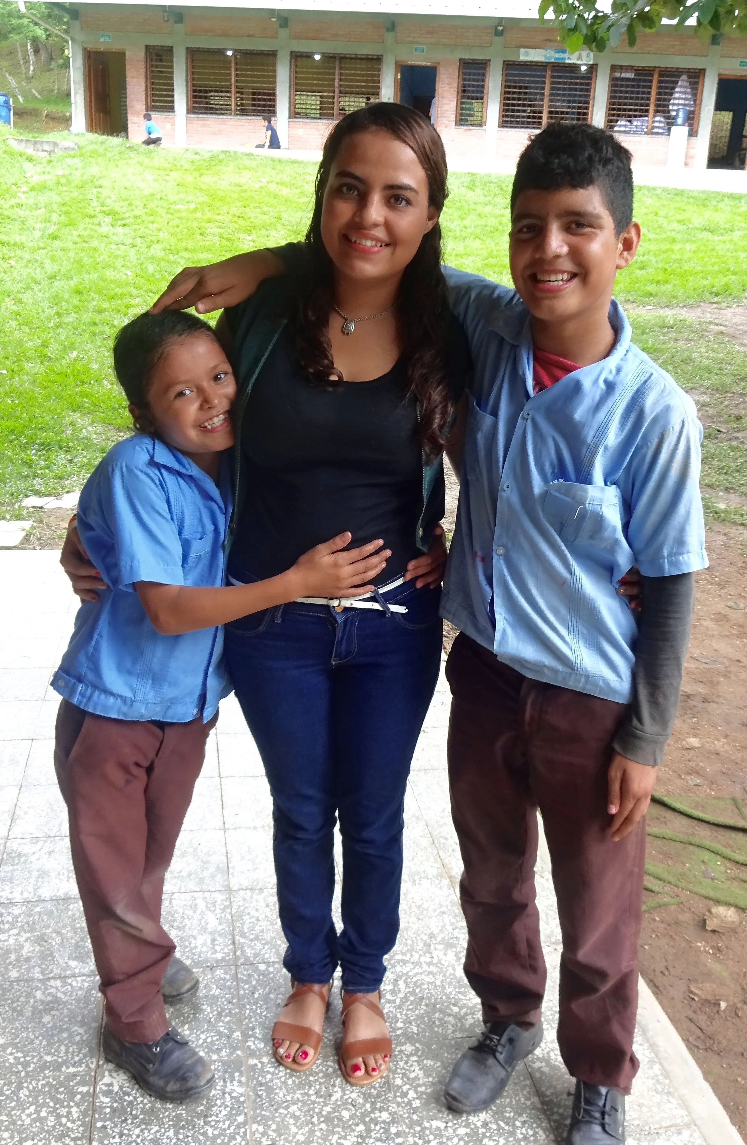 Age: 18 Hometown: Macuelizo Position: 4th grade Spanish teacher, teaching assistant for Prepa (kindergarten) and Kinder (preschool)
