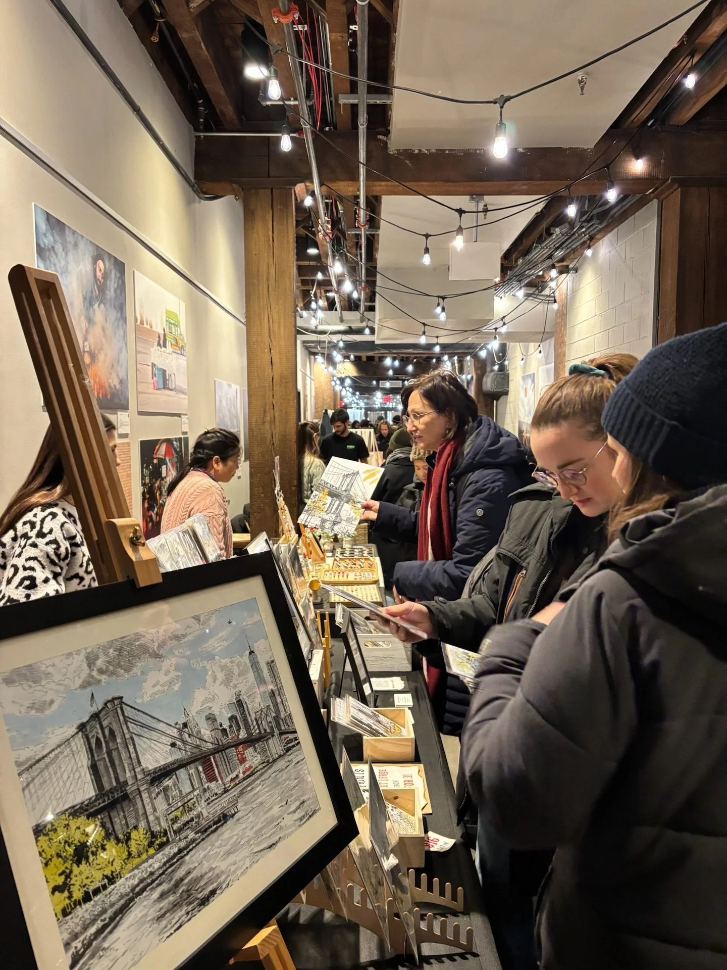 Your weekend plans are here✨

Join us at @empirestoresdumbo for Brooklyn Makes&mdash;our season kickoff and one of our favorite markets of the year.

A full lineup of Brooklyn-based makers, great finds, and a day well spent in Dumbo.

Come early, bri
