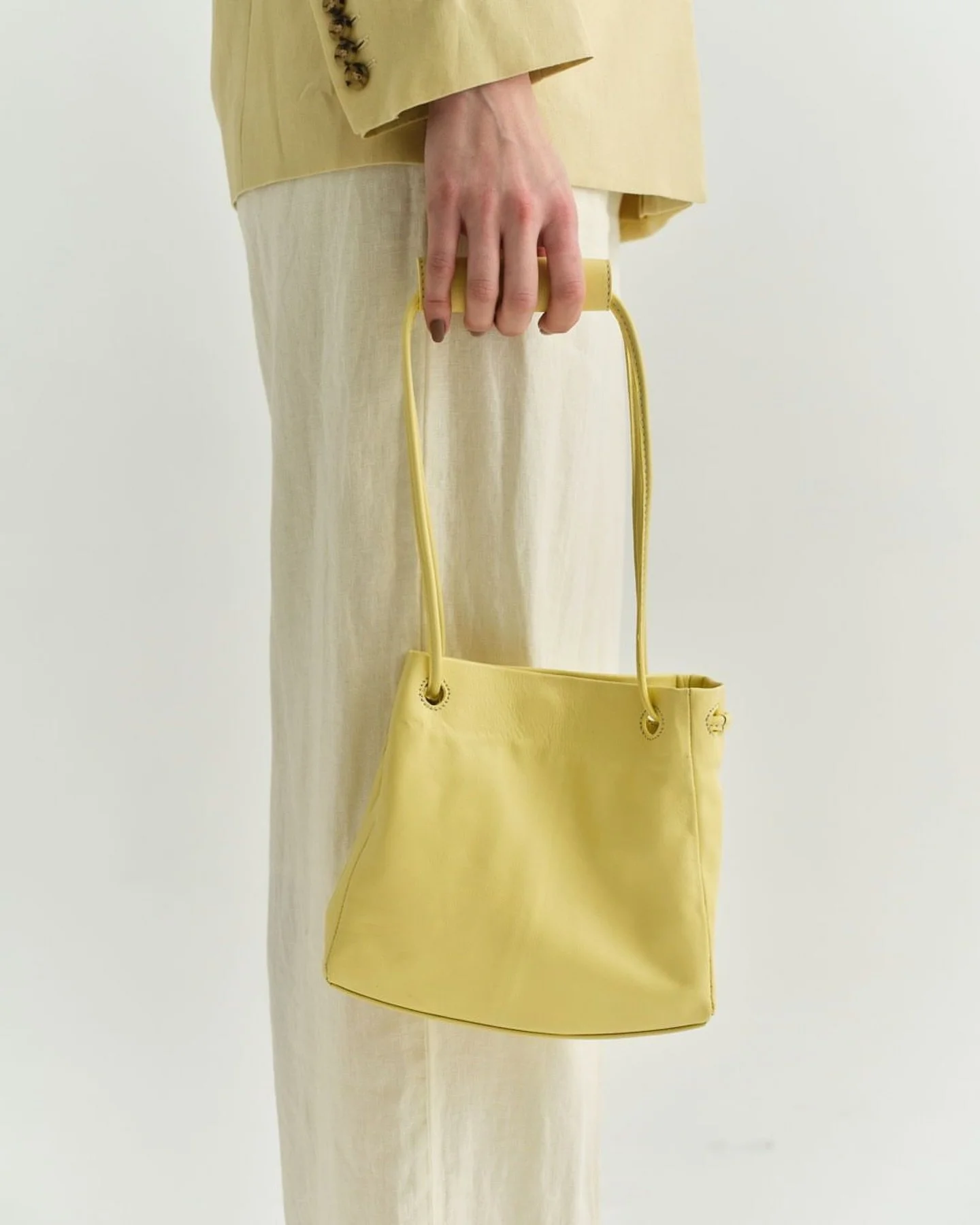 ✨ #FADMakerSpotlight ✨ The bag that outlasts every trend. 💛

Meet @ksmith.studio, a New York-based brand creating thoughtfully designed handbags with timeless appeal and a commitment to more conscious buying.

Catch Kelsy and her collection at our O