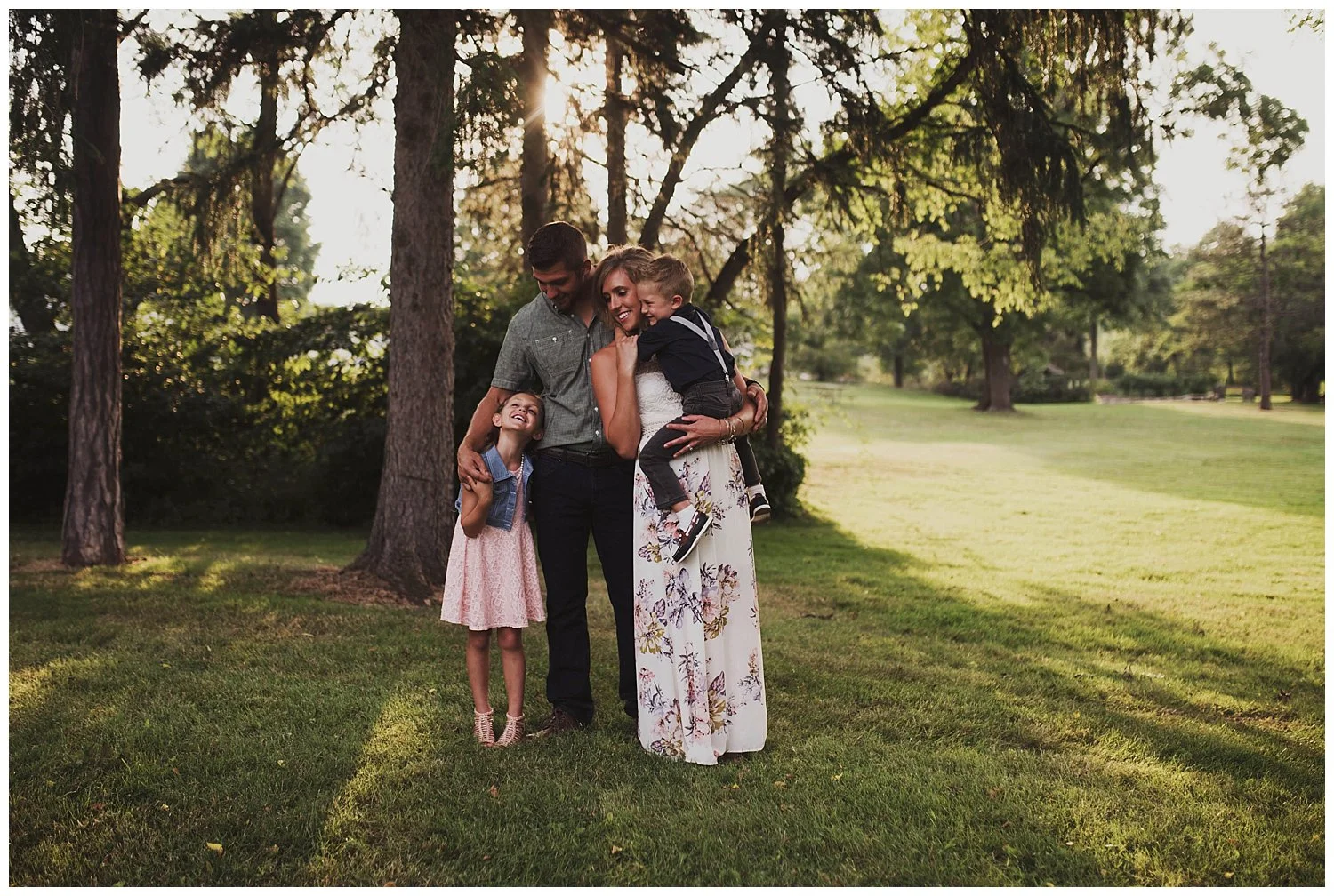 The Jones Family | Hartville Family Photographer 
