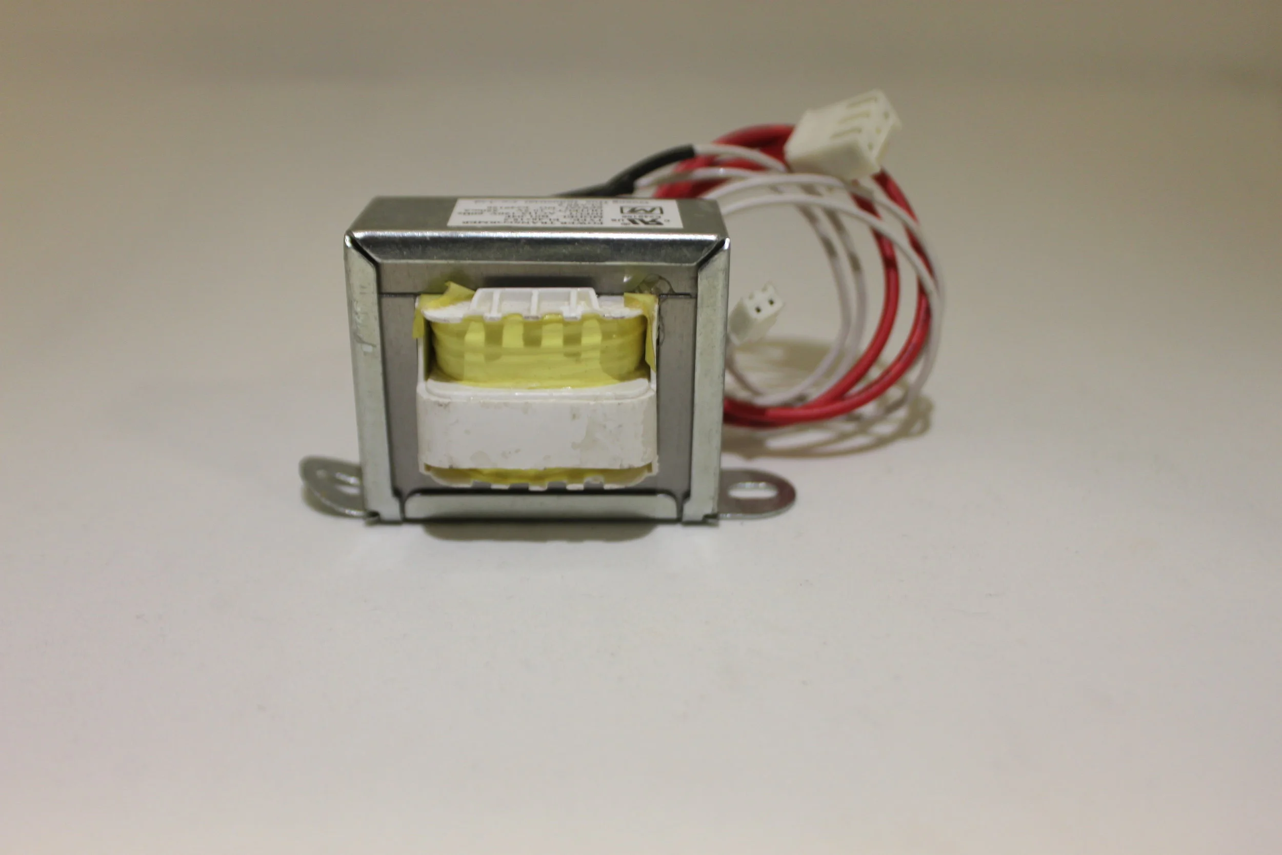ブザービート Littelfuse 0298150.ZXEH Riveted MEGA® Fuse | Waytek