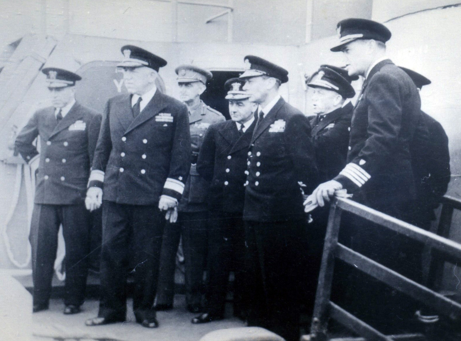 Book Figure 89. King George VI arrival for PT transport