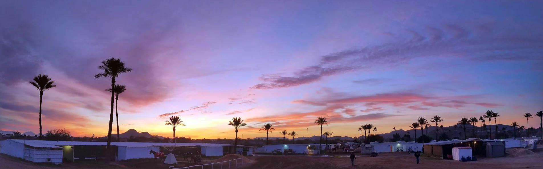 An average start to the day in Phoenix