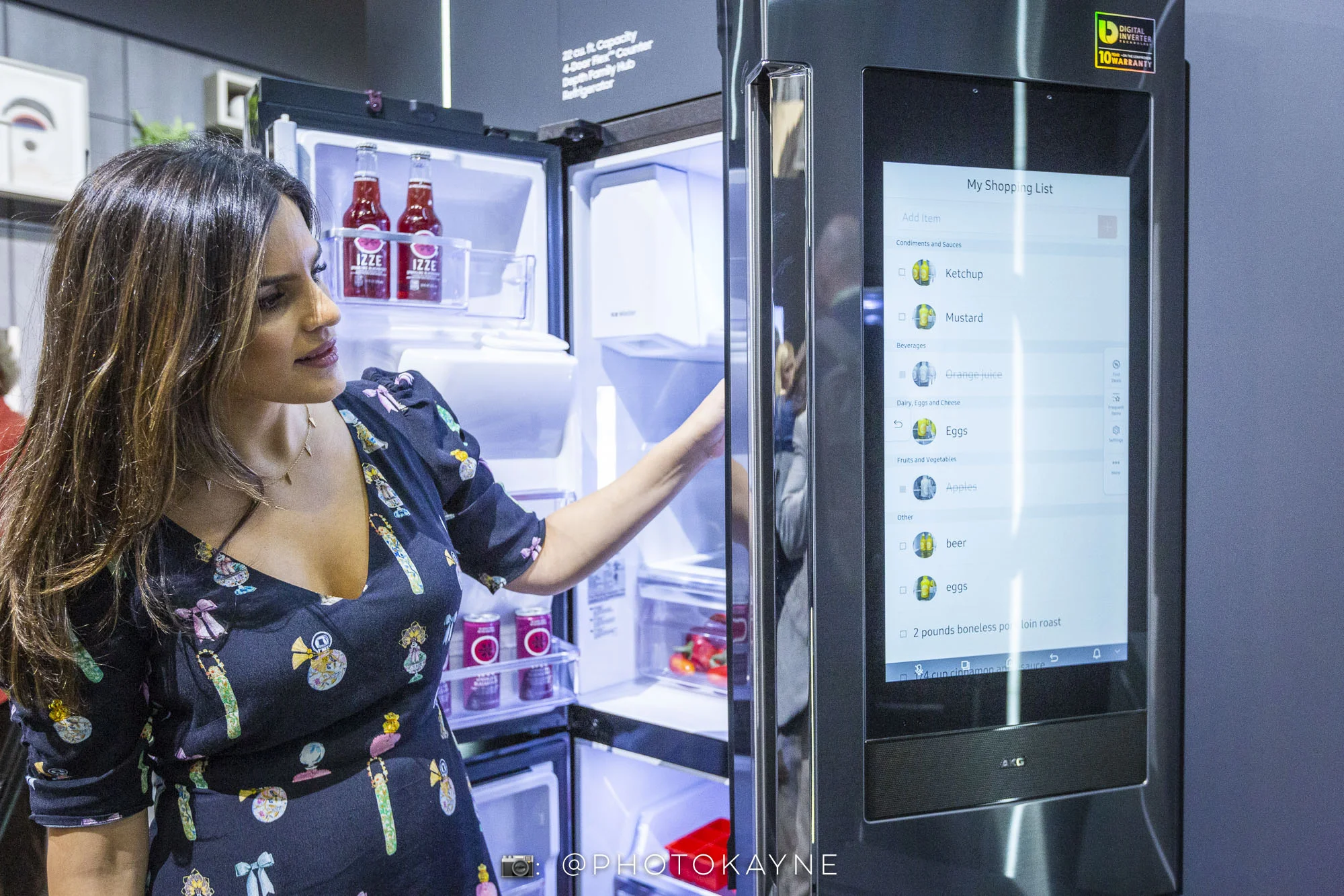 Chef Collection combines sleek, seamless design with cutting edge Samsung technology. Photo credit: Eric Kayne 