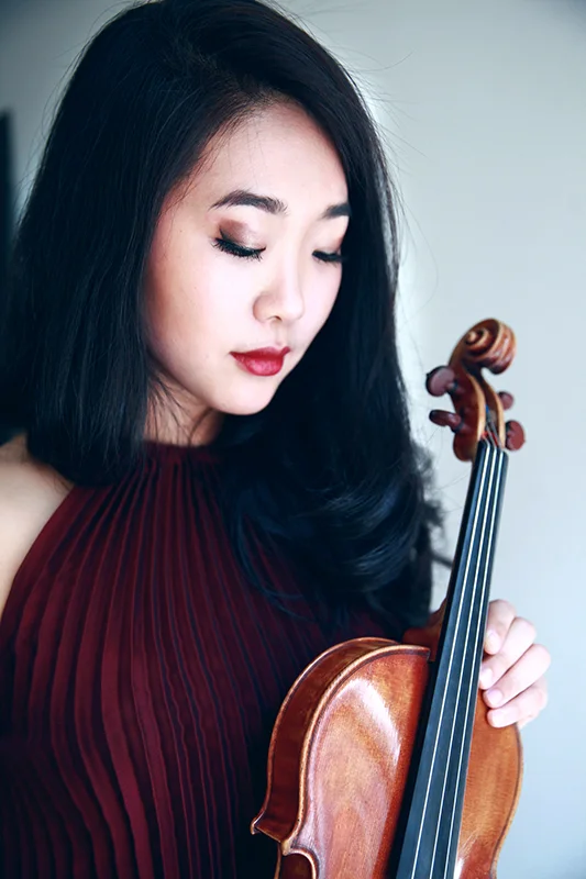 KRISTIN LEE