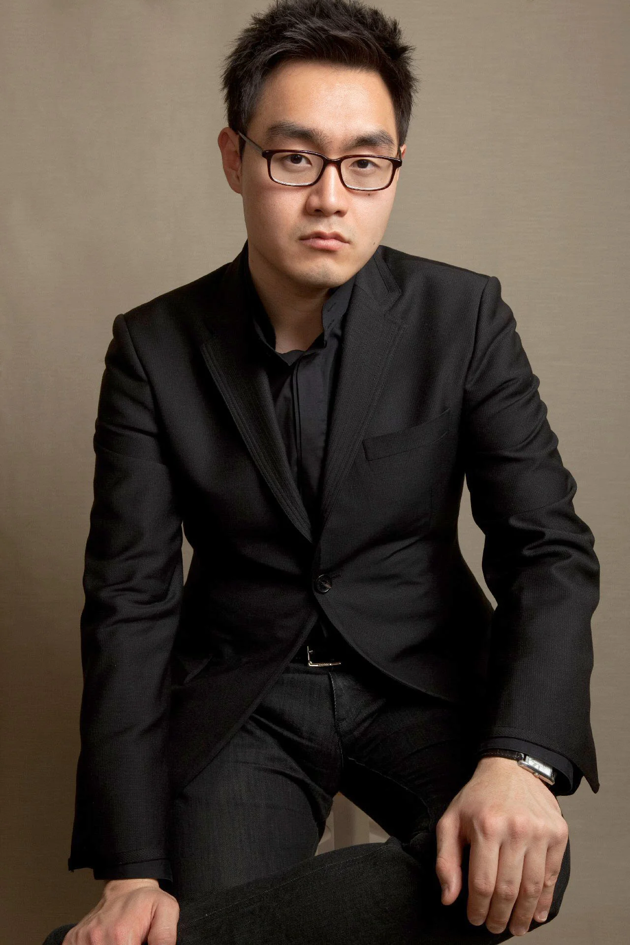 KWAN YI