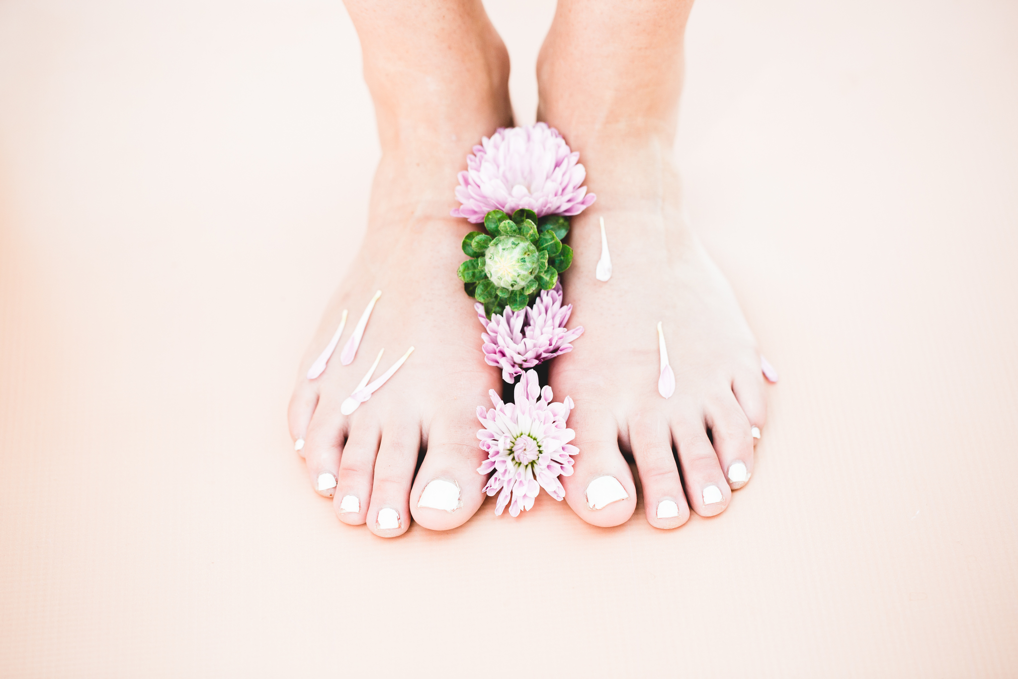flower feet.jpg