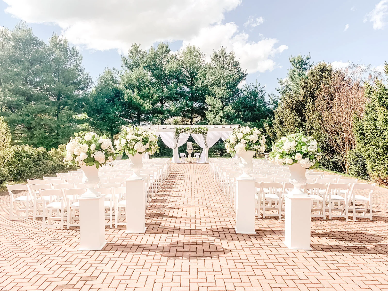 ROSEHILL_MANOR_WEDDING_D+T_JOFFOTO_CEREMONY.jpg