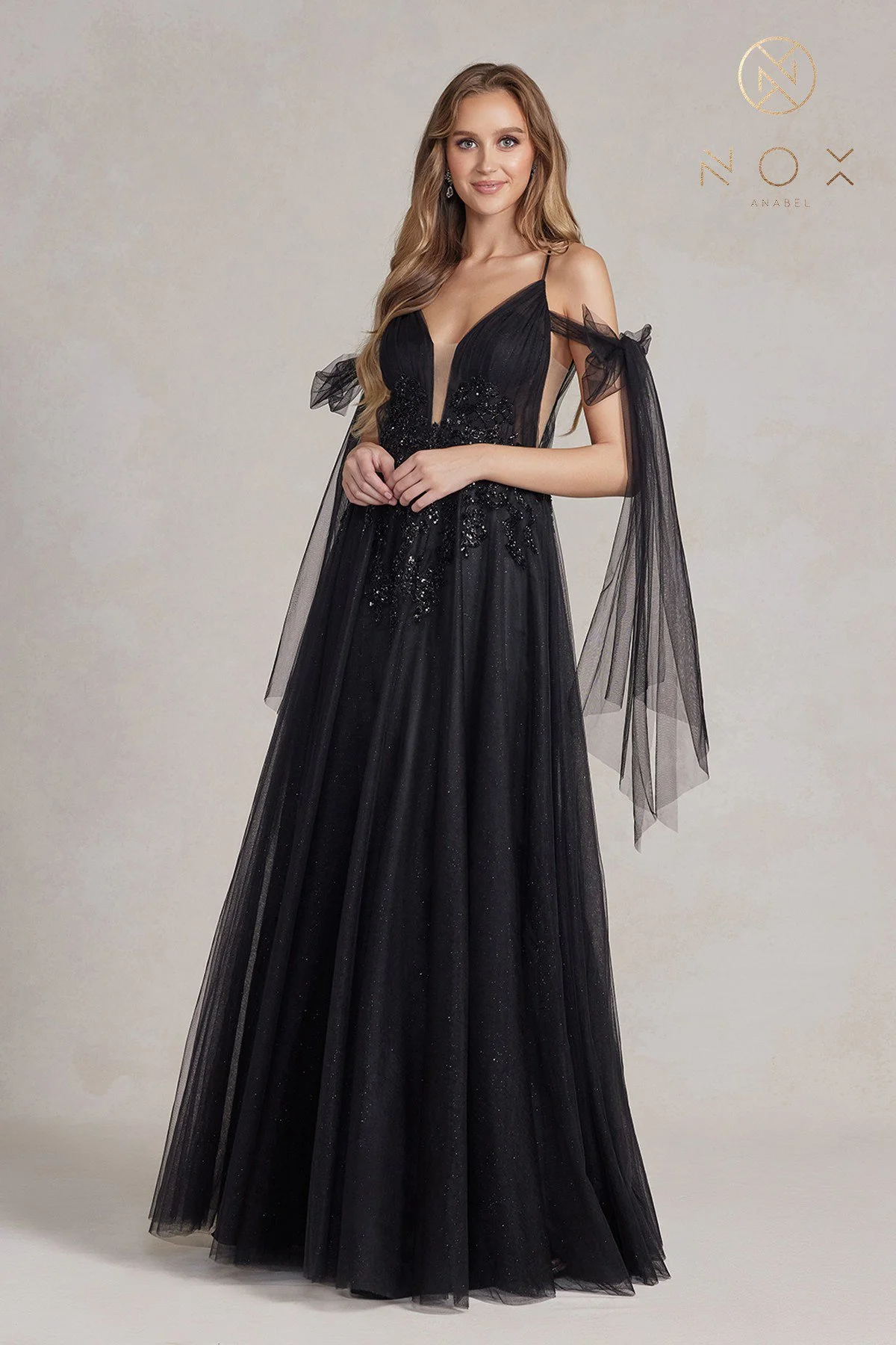 Enigmatic Black Prom Dress - Captivate Hearts with Mysterious Charm and Beauty!