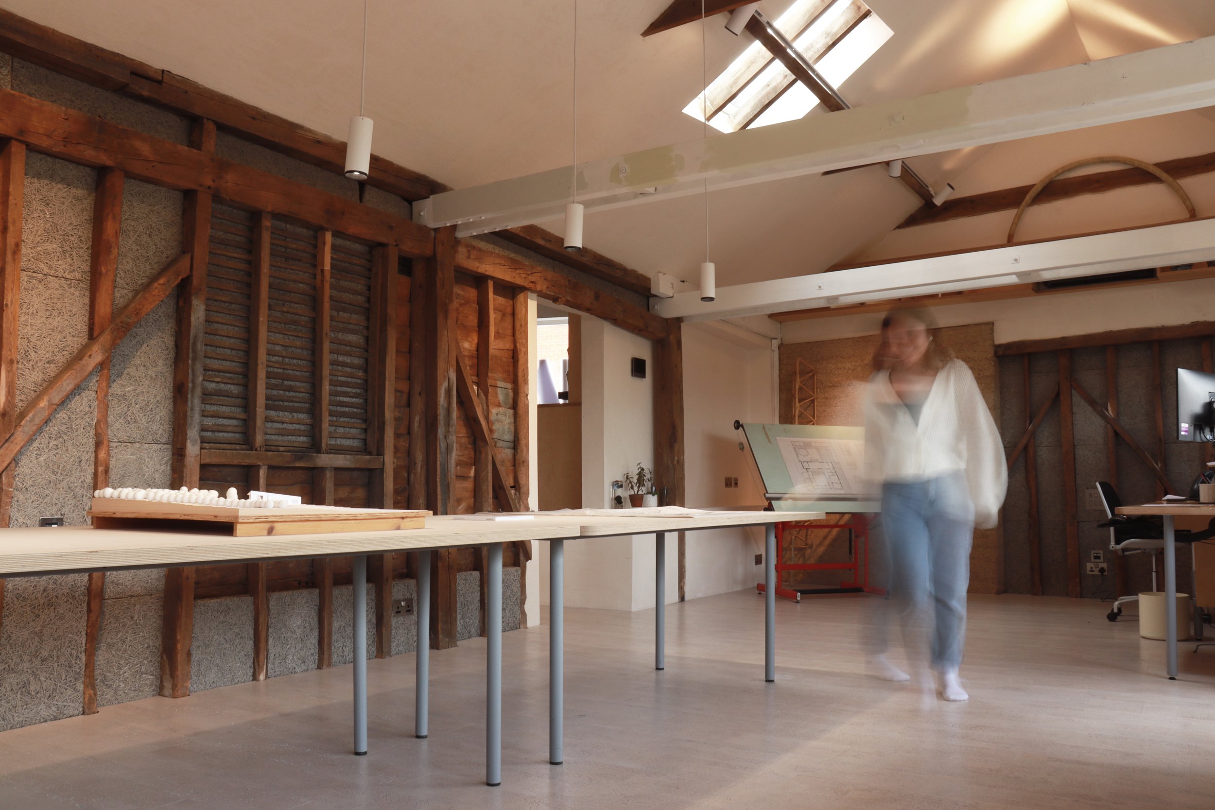 MODECE'S STUDIO