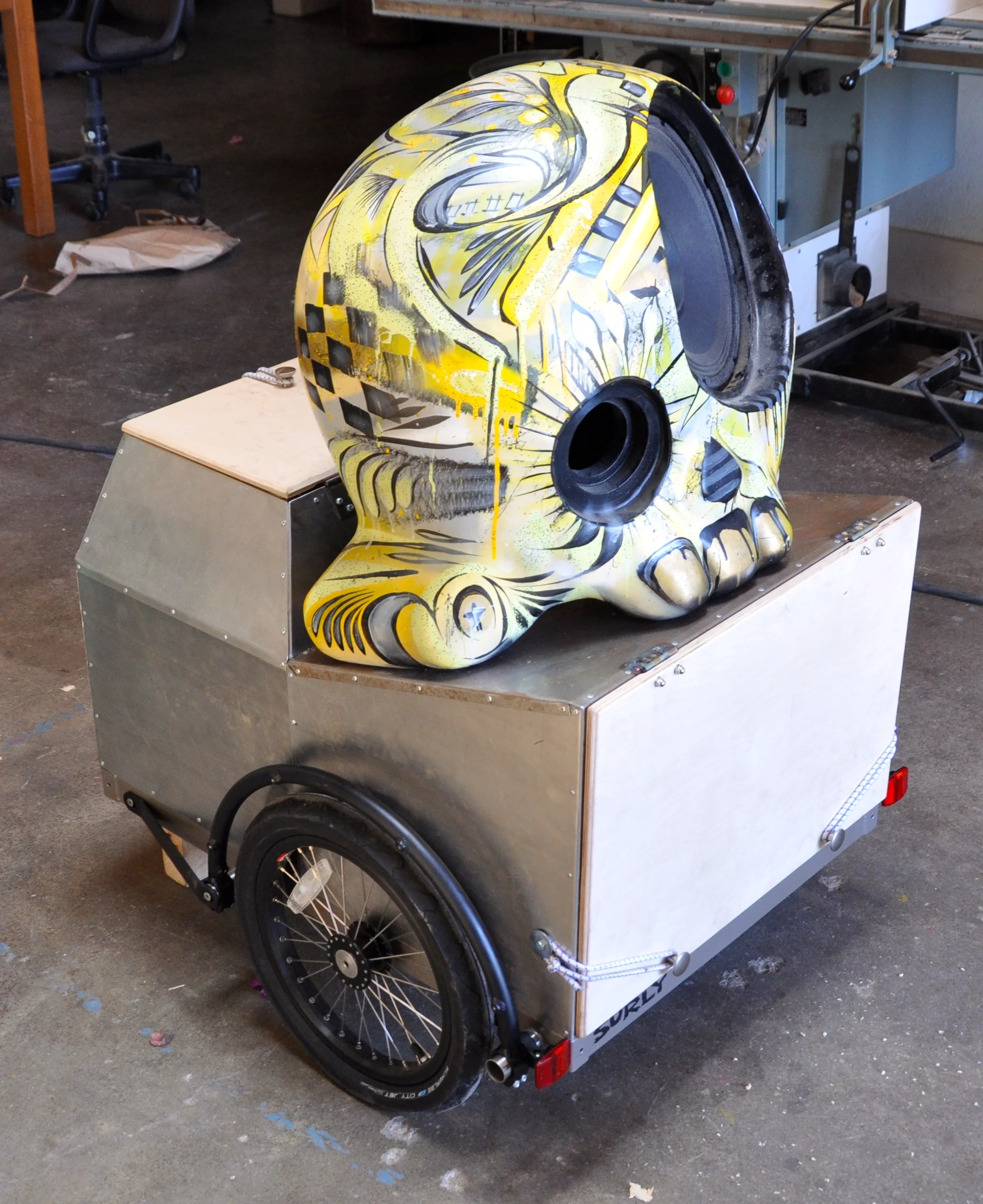  Bicycle trailer for Boombotix.    