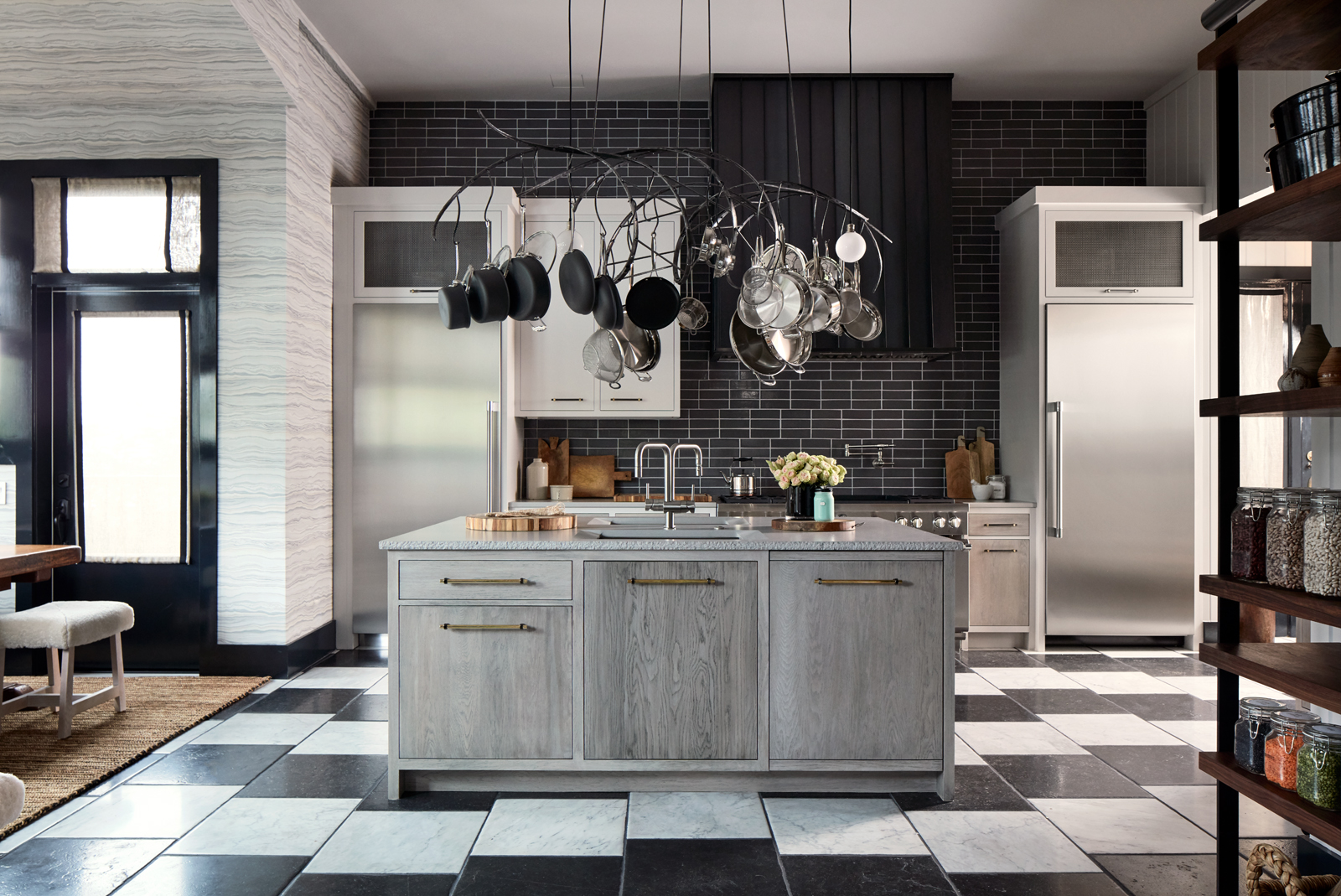 2017 Kitchen of the Year Hood Shoud