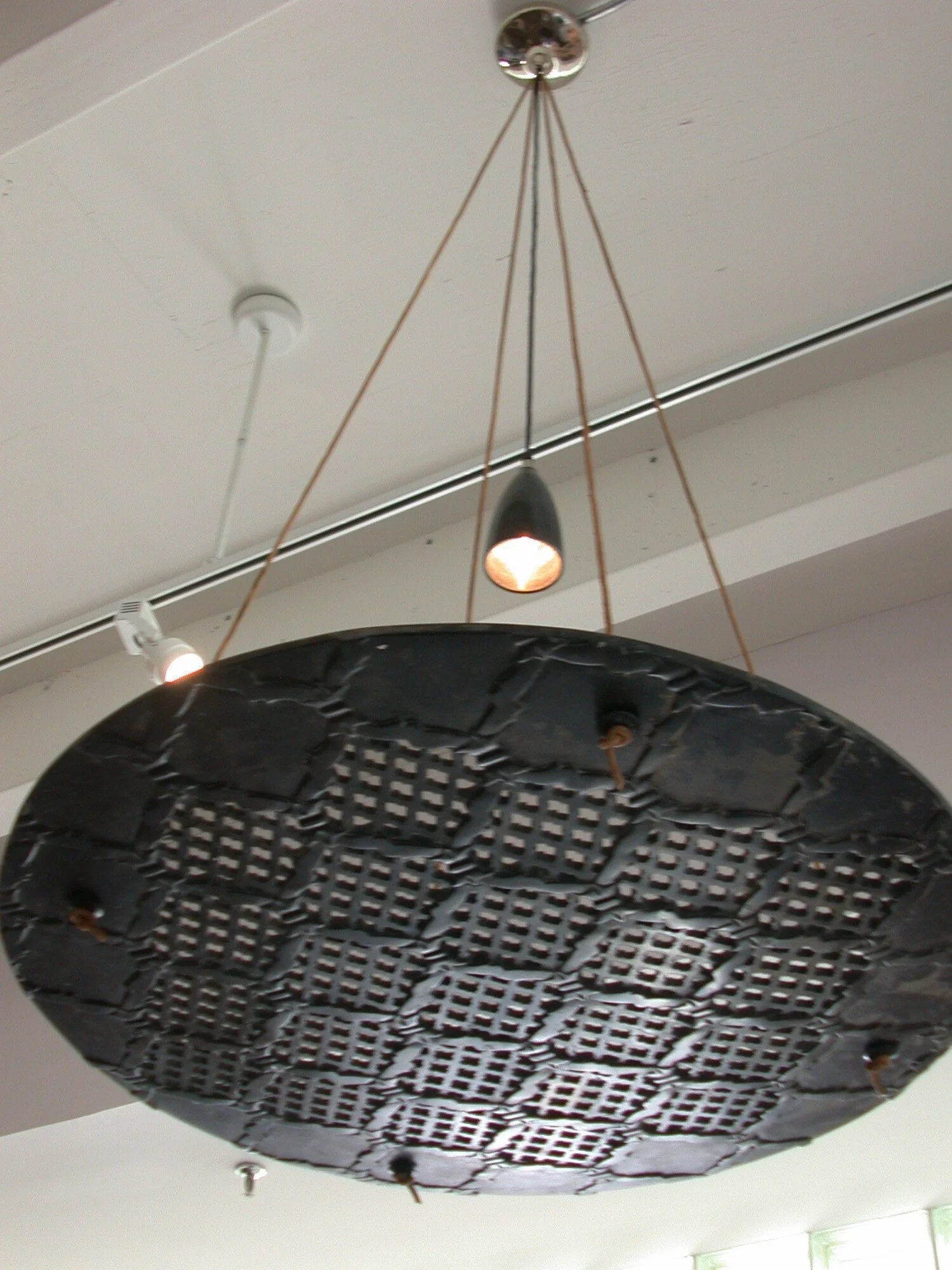 Black marble Vaisseau chandelier round_1.jpg