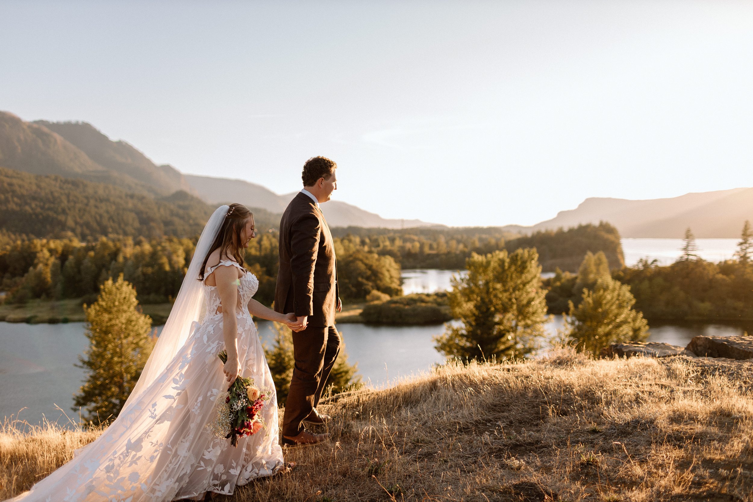 Government Cover elopement