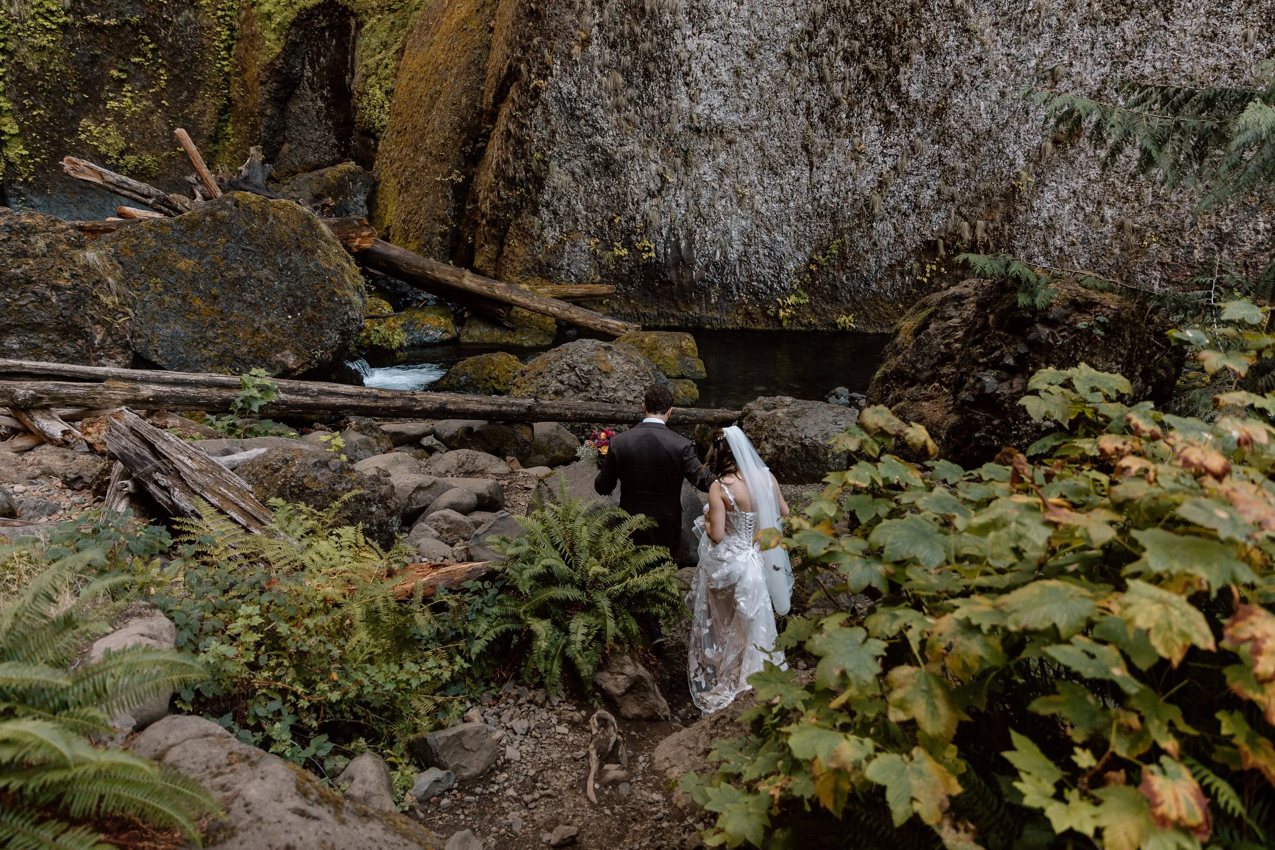 Wahclella falls elopement 