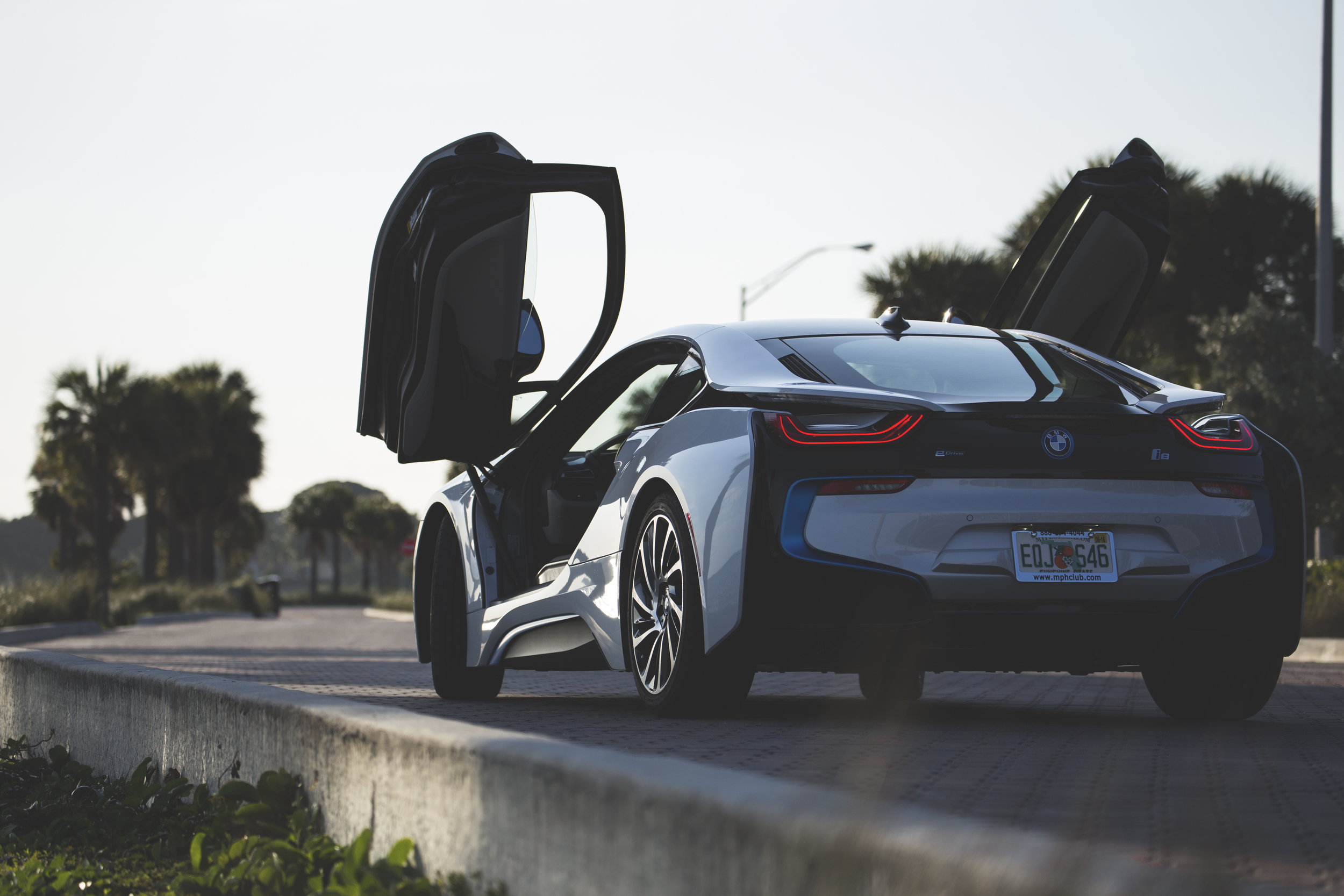 i8 Edit 2.jpg