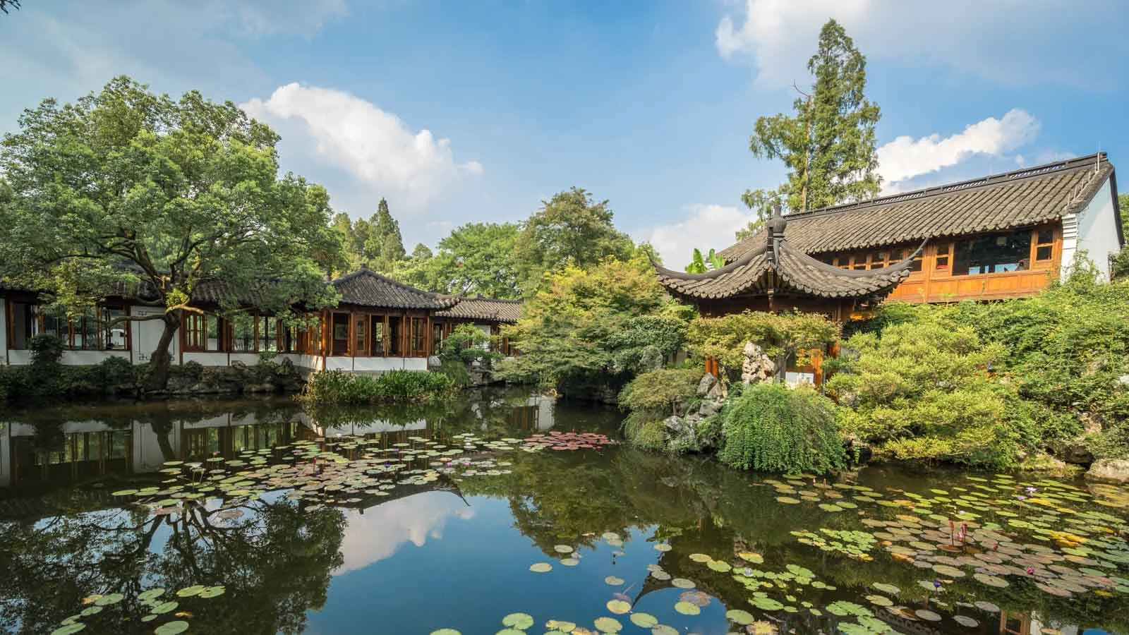 Hangzhou – The “West Lake” is undoubtedly the most renowned landmark, noted for the scenic beauty that blends naturally with many famous historical and cultural sites. We will see large patches of lotus blooms and leaves that seemingly stretch to the horizon. The beautiful West Lake has inspired many famous artists, poets, and writers. Hangzhou grows some of China’s finest Longing Tea (green tea) which is renowned throughout China. We will visit the Longing Imperial Garden to experience the regions tea culture.