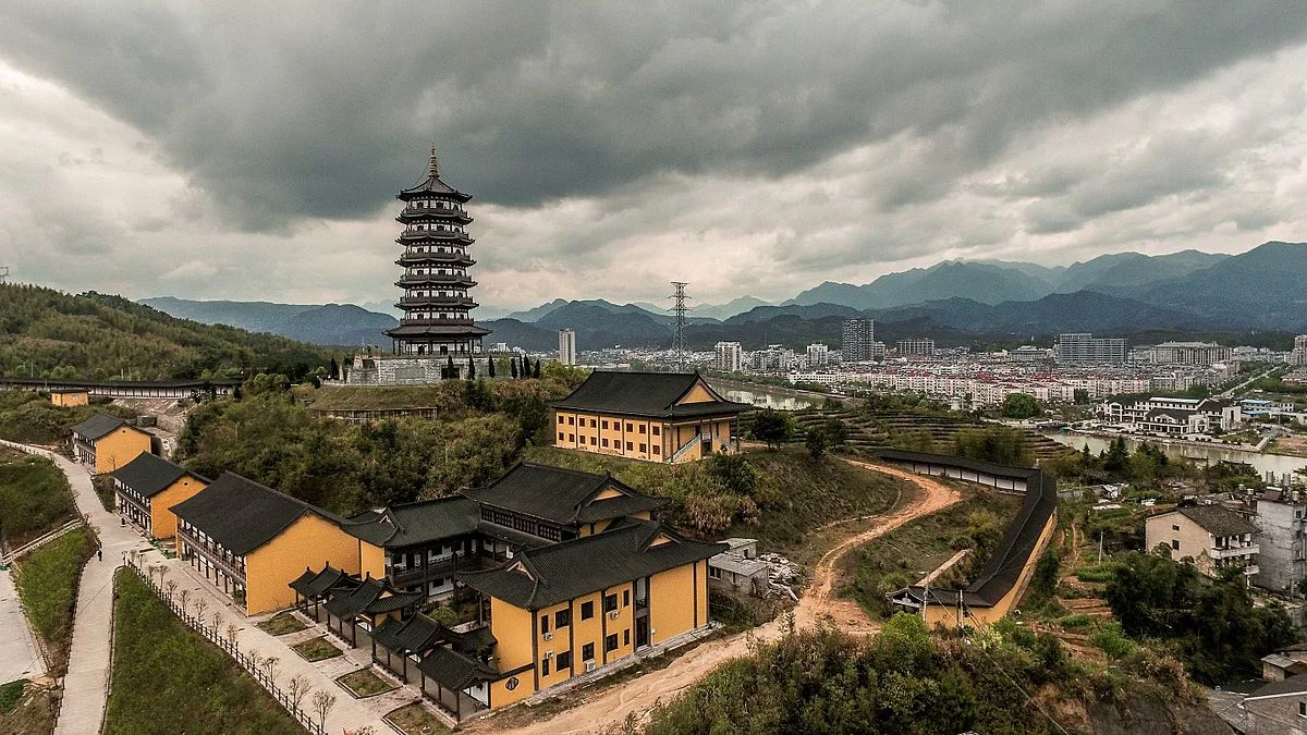 Longquan – is famous for its swords. It is regarded as historically the finest in China and among martial artists. We will witness the Longquan sword production process. You will be able to purchase the finest swords in the world.